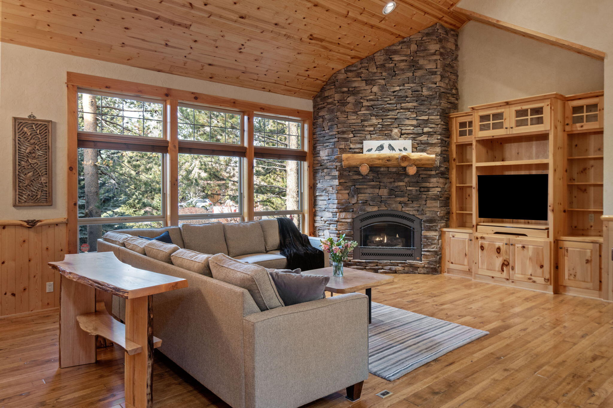 19407 Charleswood Lane