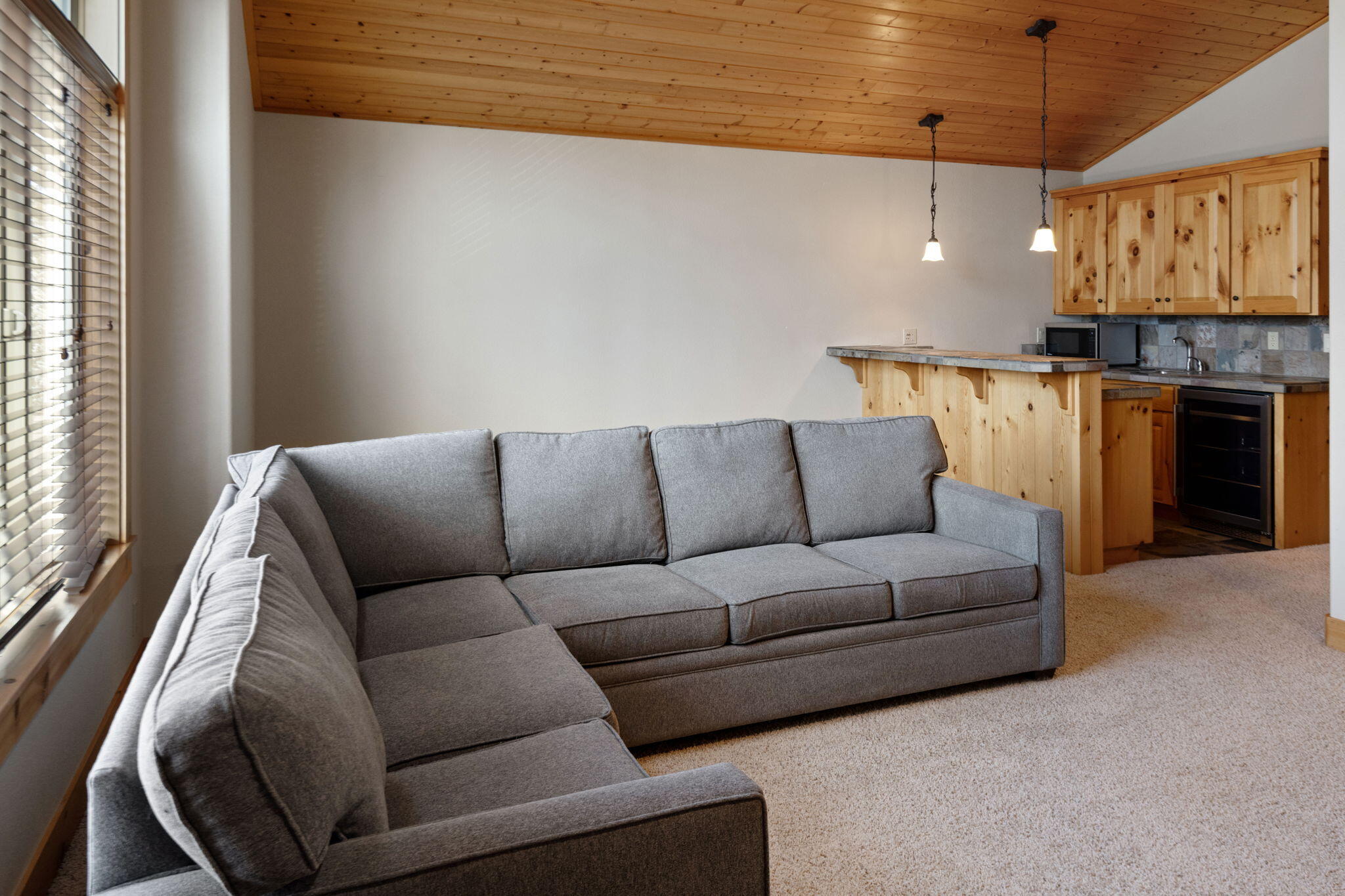 19407 Charleswood Lane