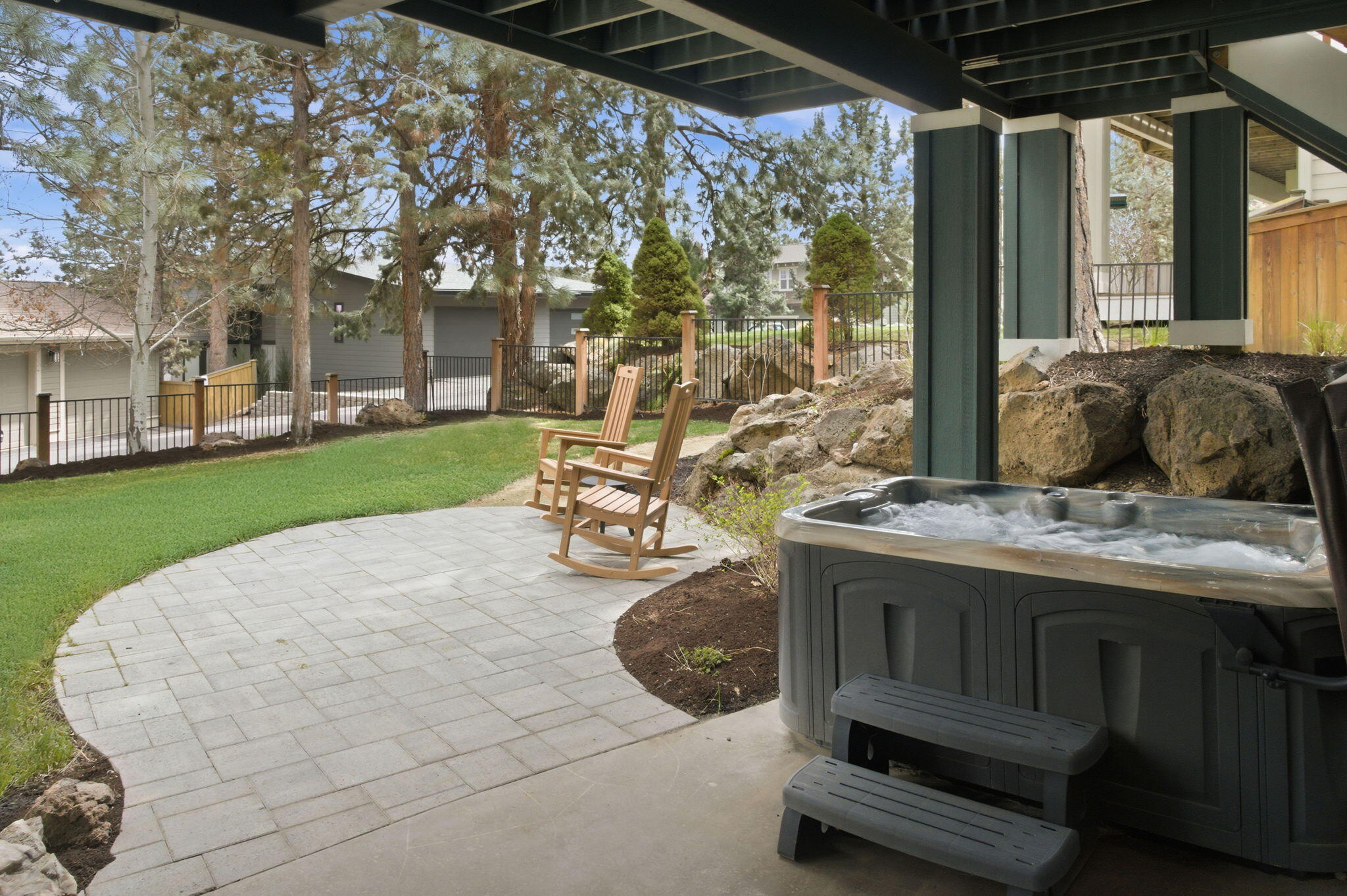 1204 NW Constellation Drive