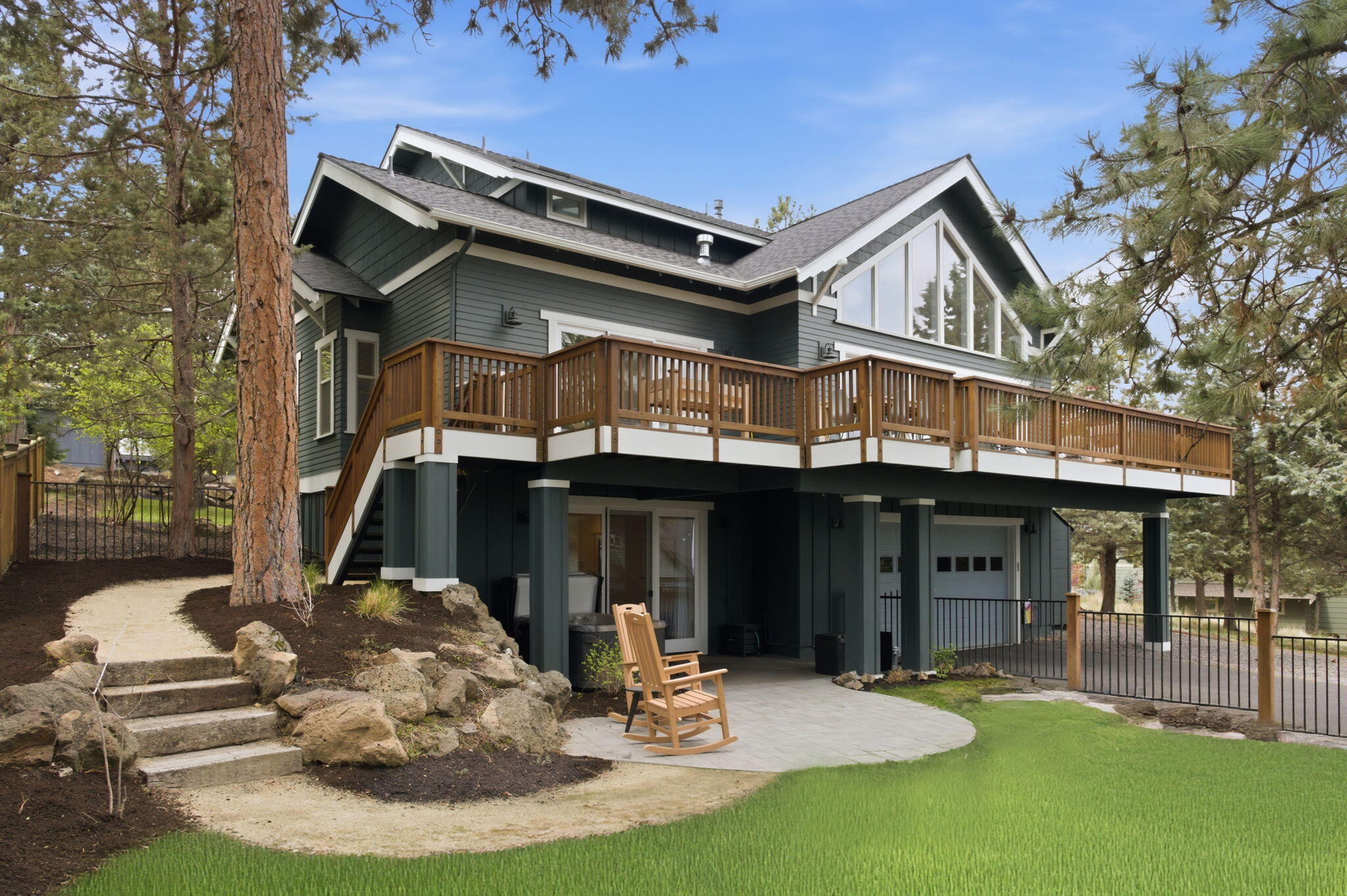 1204 NW Constellation Drive