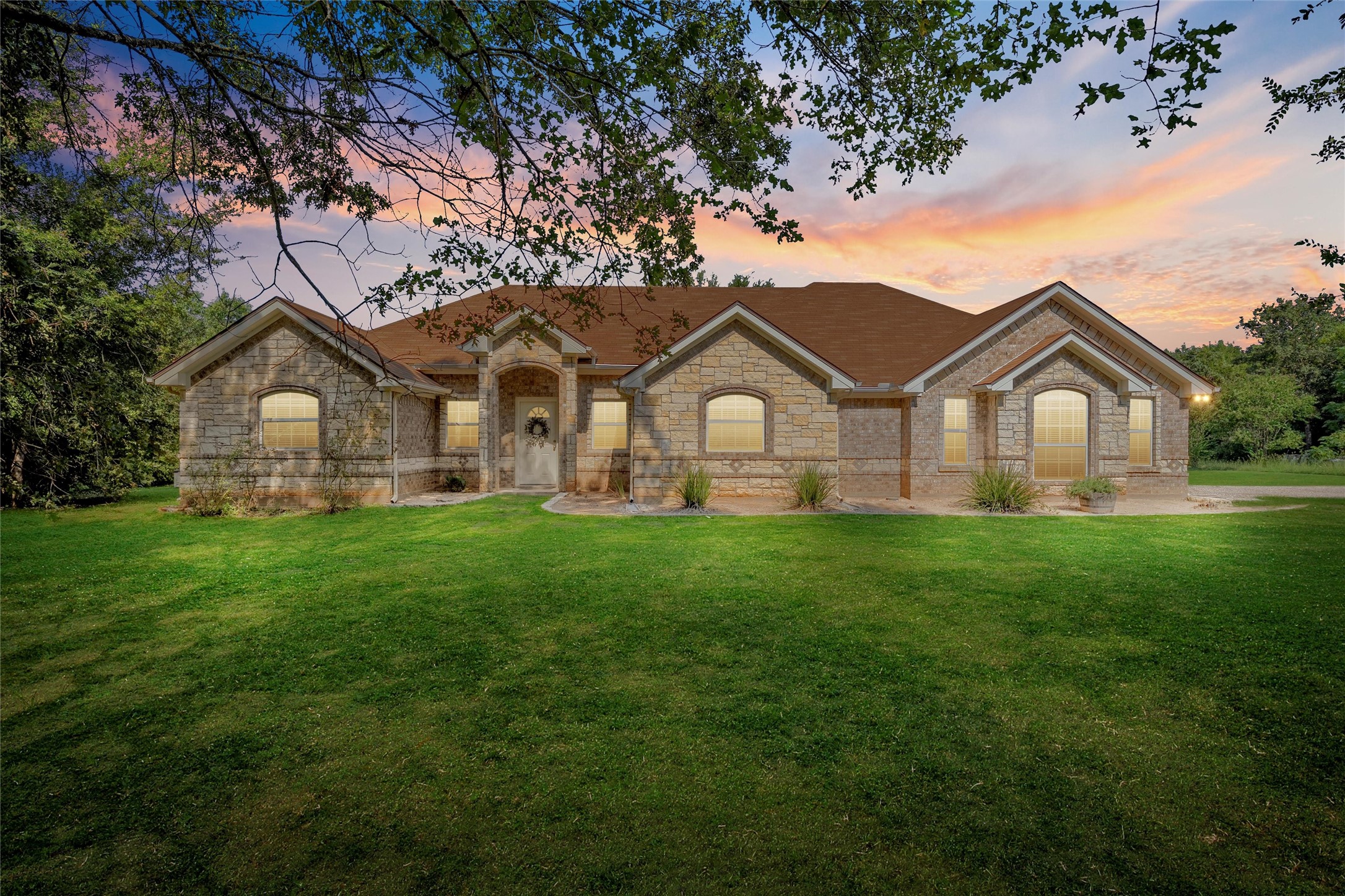 878 Shady Lane