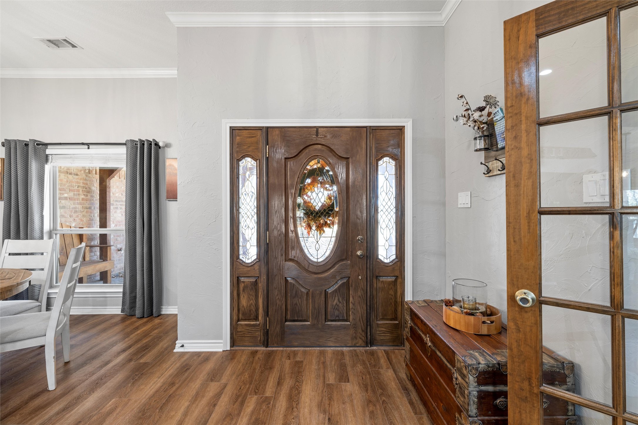 511 Private Road 1408