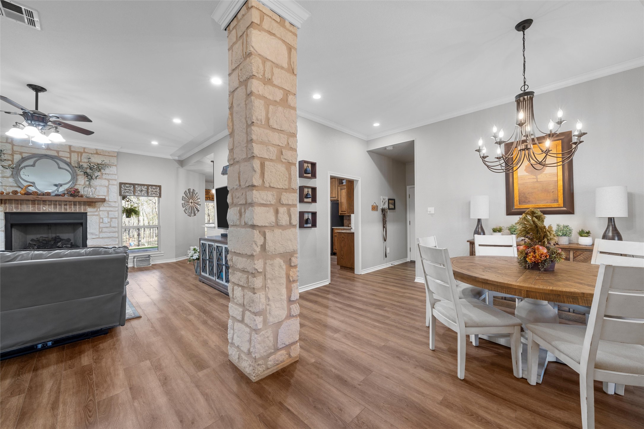 511 Private Road 1408