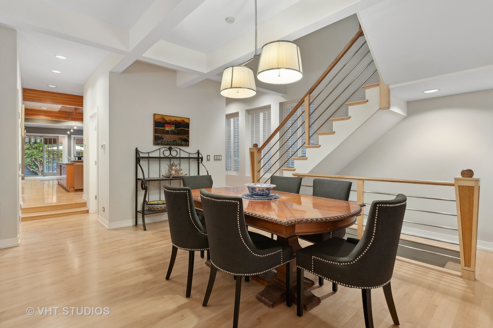 2137 N Seminary Avenue