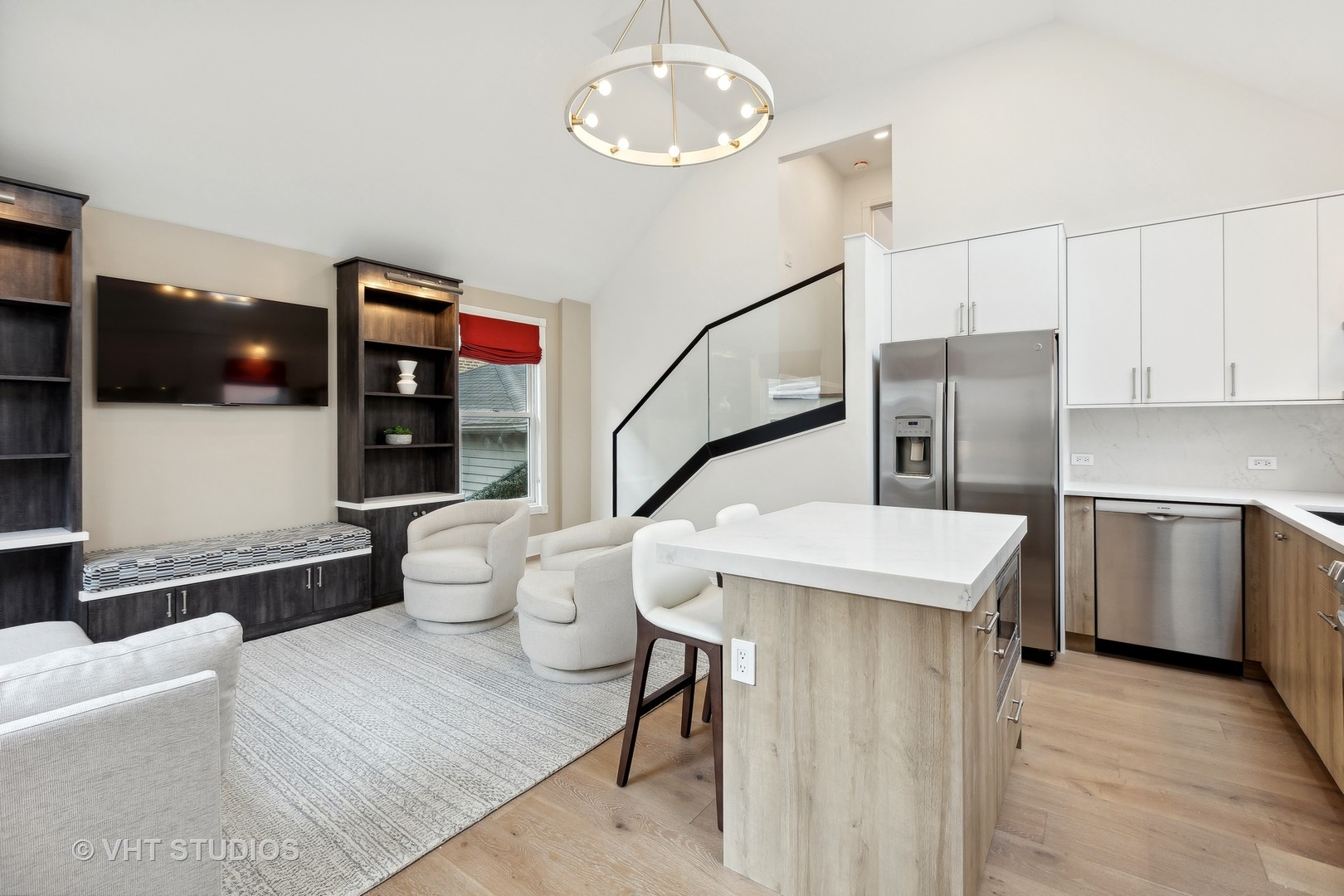 1930 N Honore Street Unit: CH