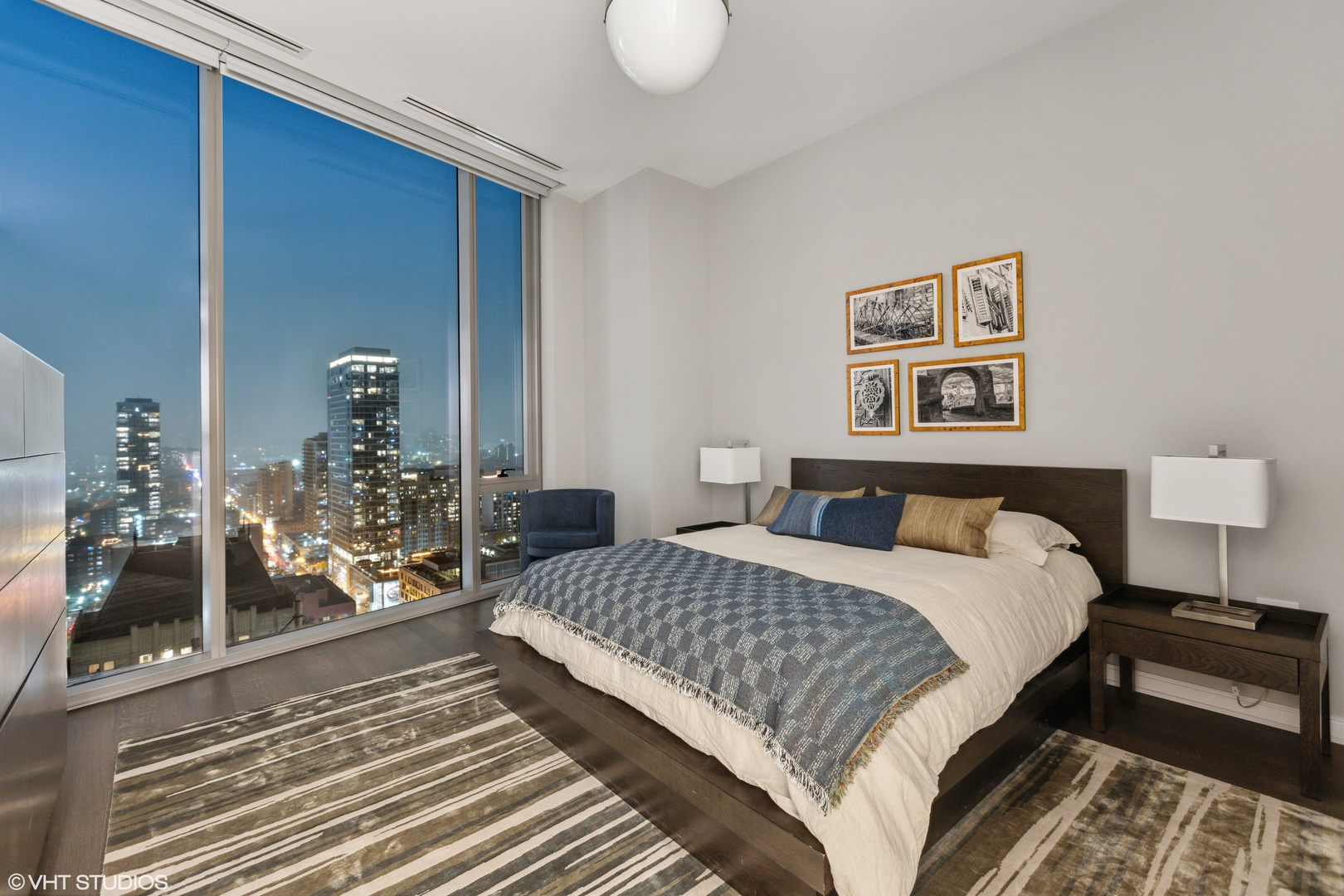 4 E Elm Street Unit: 22S