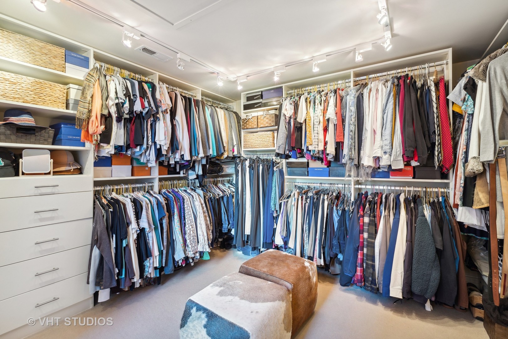 189 E Lake Shore Drive Unit: 2E