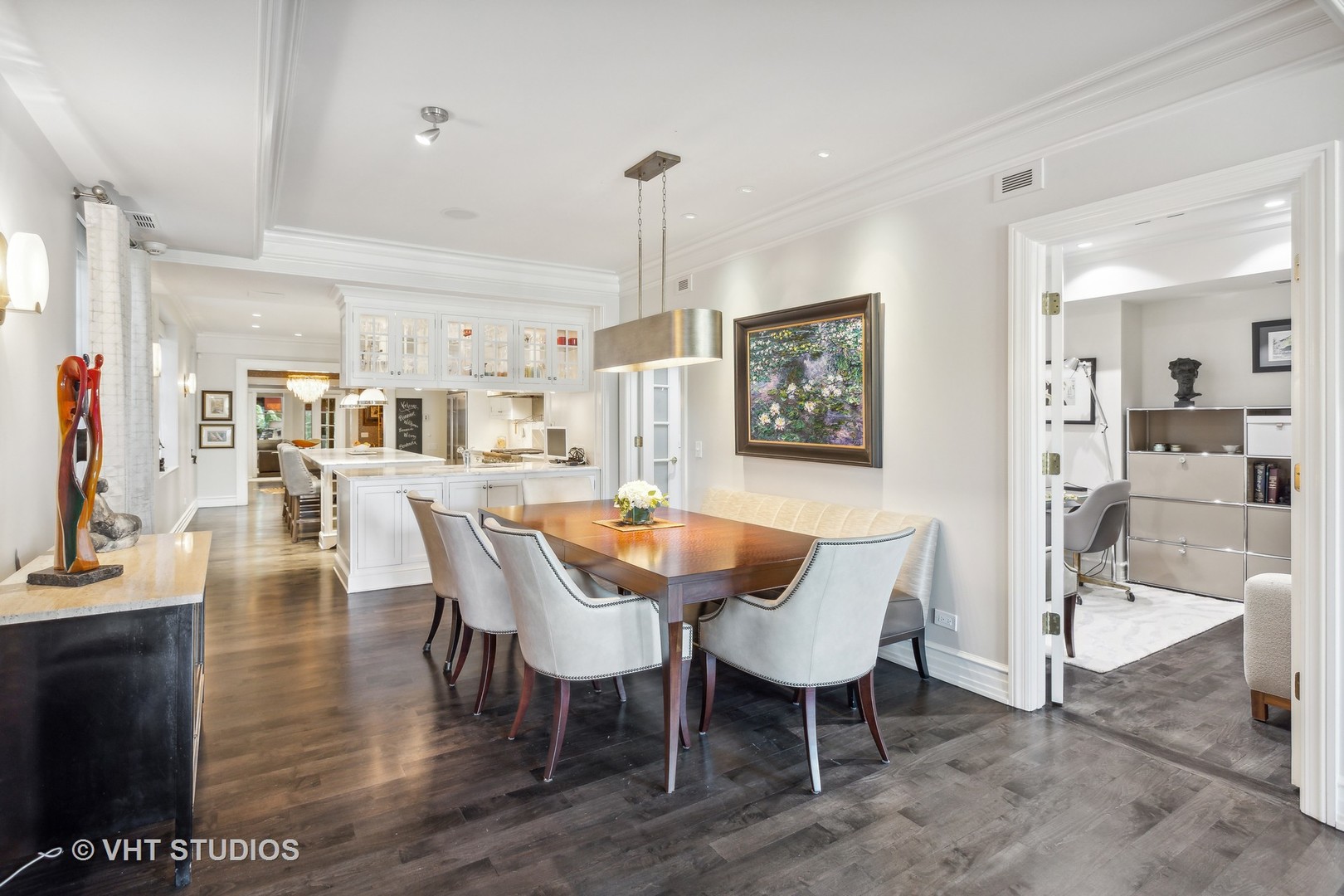 189 E Lake Shore Drive Unit: 2E