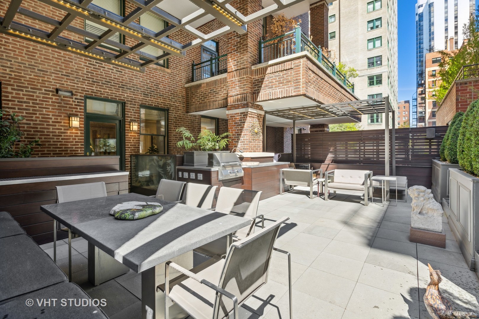 189 E Lake Shore Drive Unit: 2E