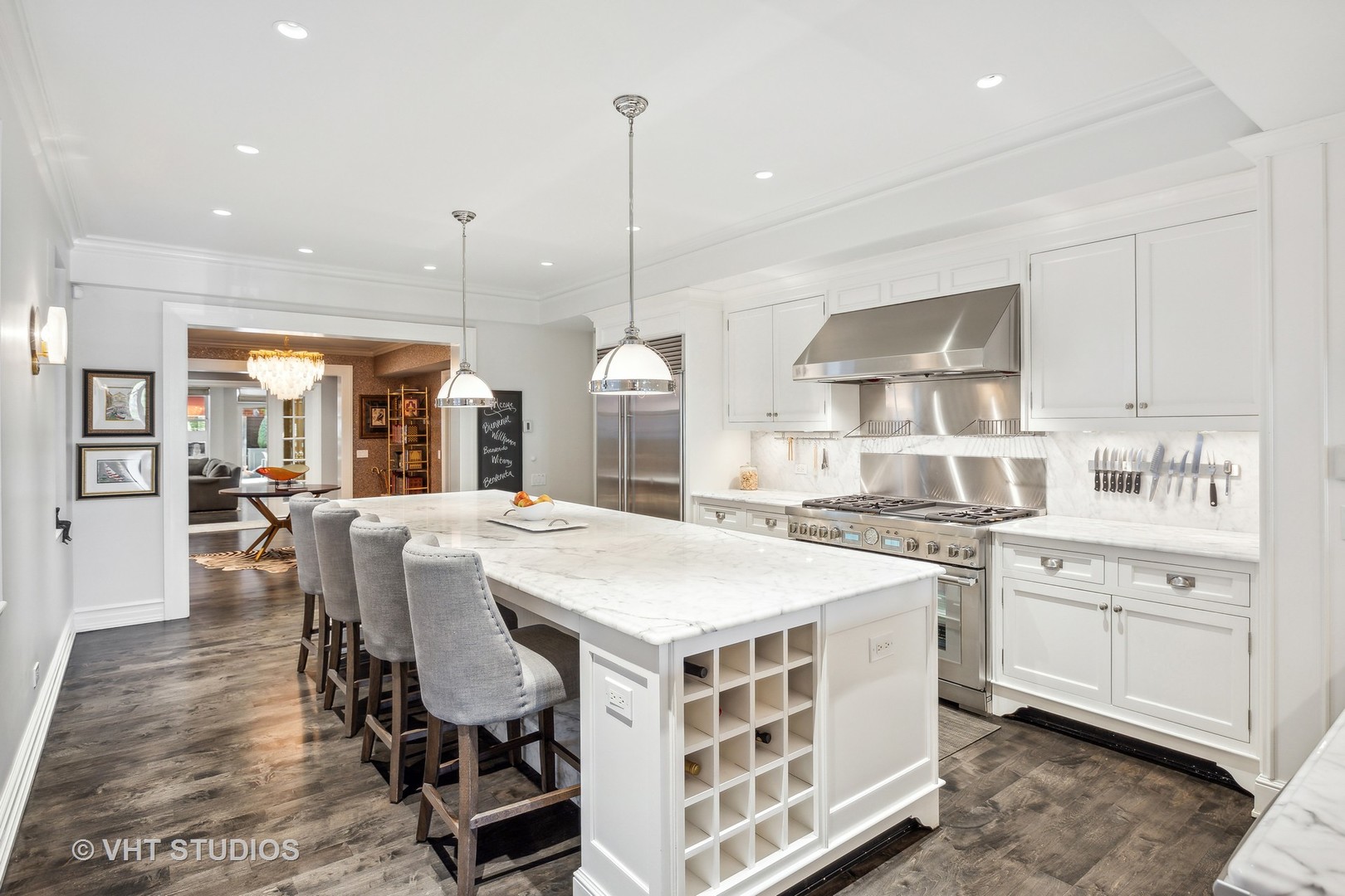 189 E Lake Shore Drive Unit: 2E