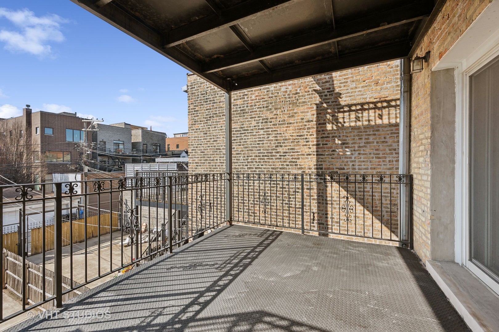 924 N Wolcott Avenue Unit: 2