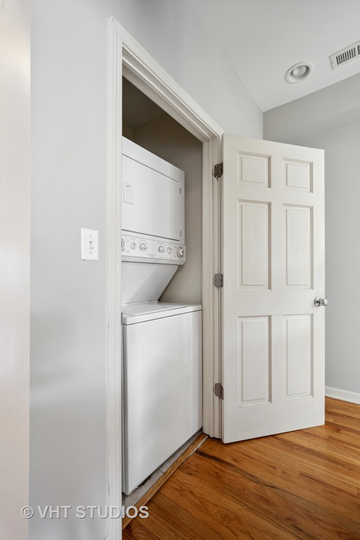 924 N Wolcott Avenue Unit: 2