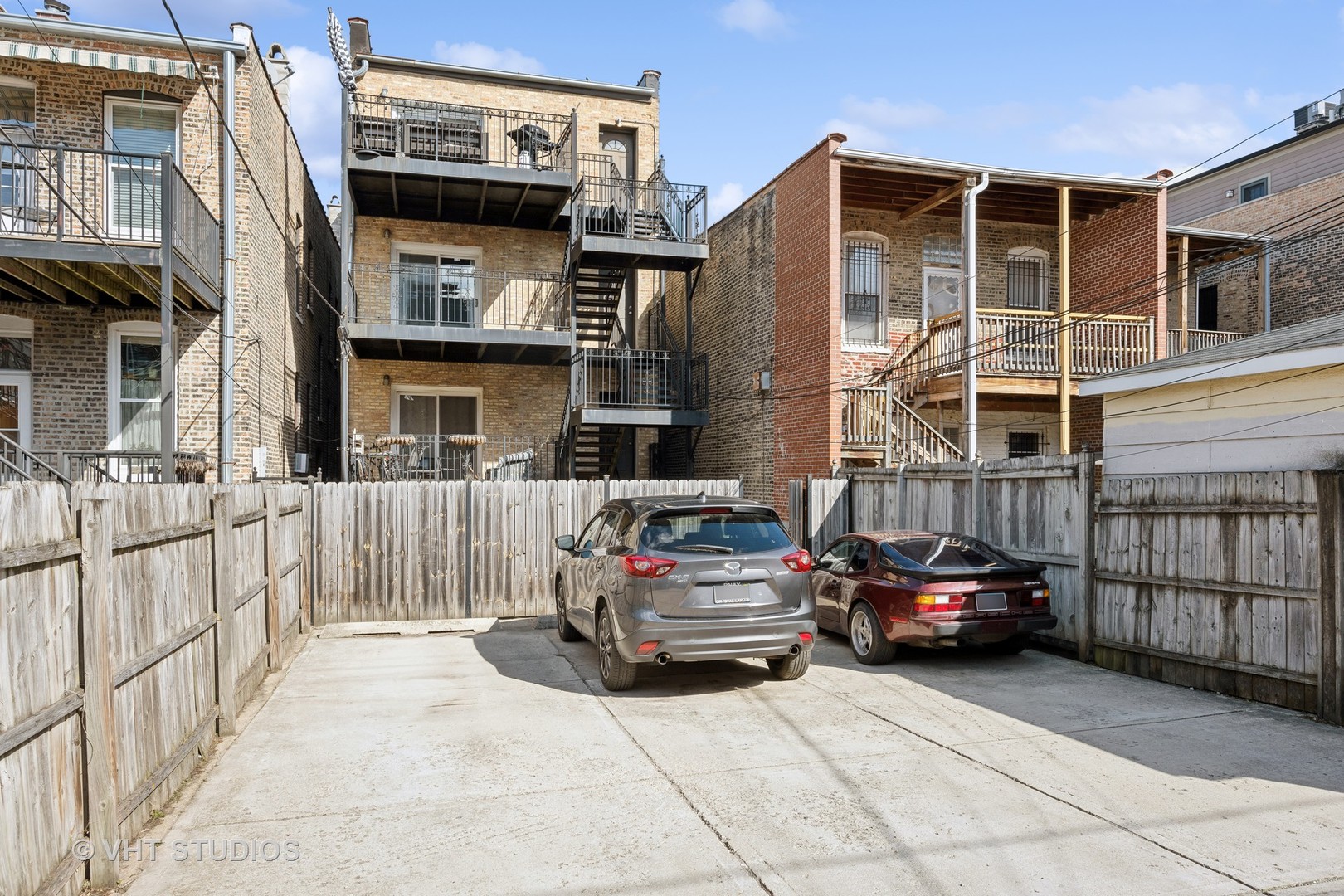 924 N Wolcott Avenue Unit: 2