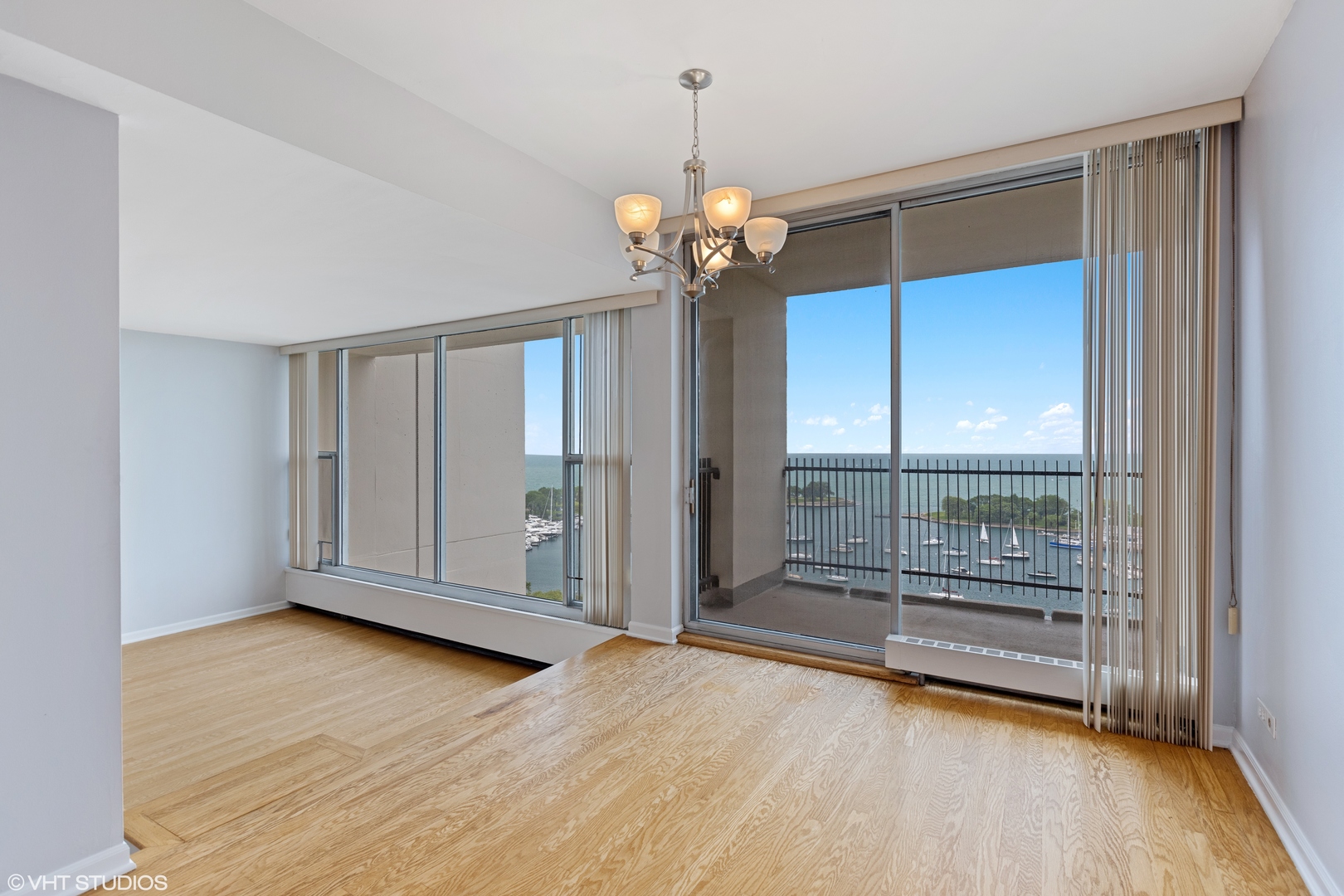 3200 N Lake Shore Drive Unit: 1808