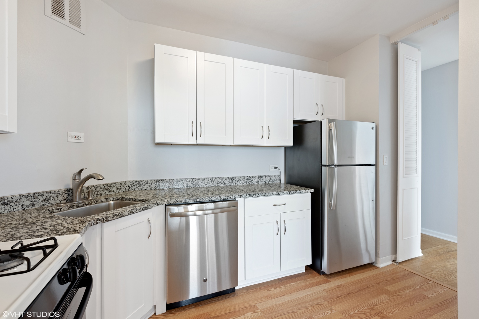 3200 N Lake Shore Drive Unit: 1808