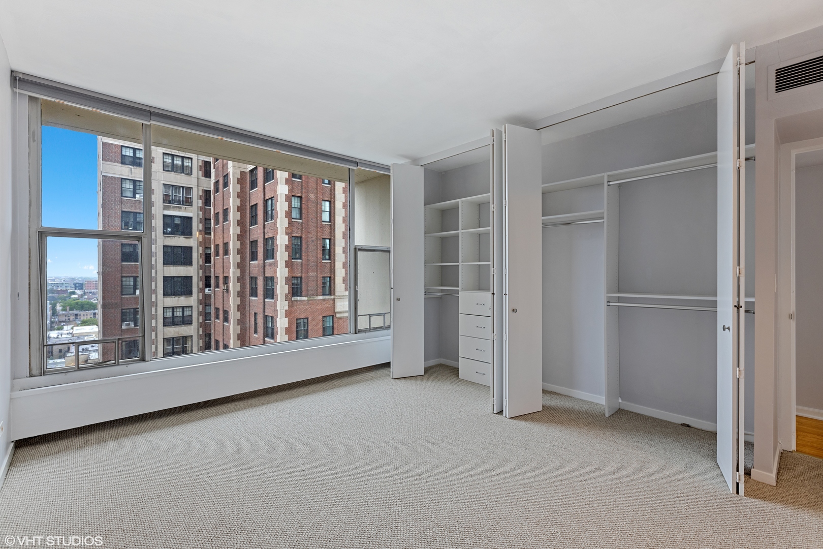 3200 N Lake Shore Drive Unit: 1808