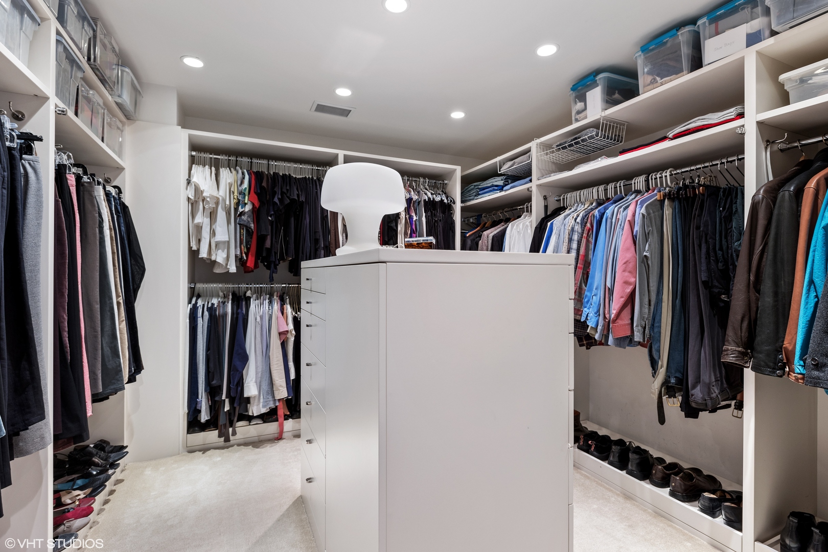 219 E Lake Shore Drive Unit: 8AB