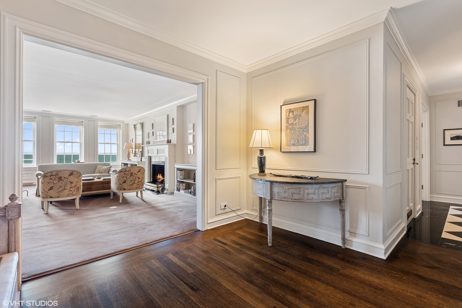 219 E Lake Shore Drive Unit: 8AB