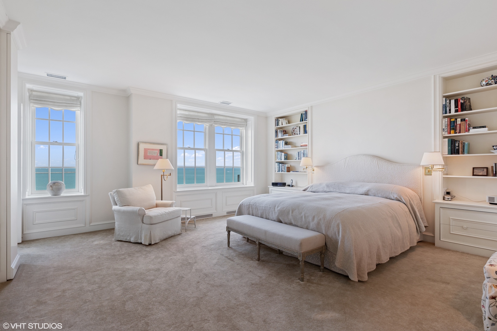 219 E Lake Shore Drive Unit: 8AB