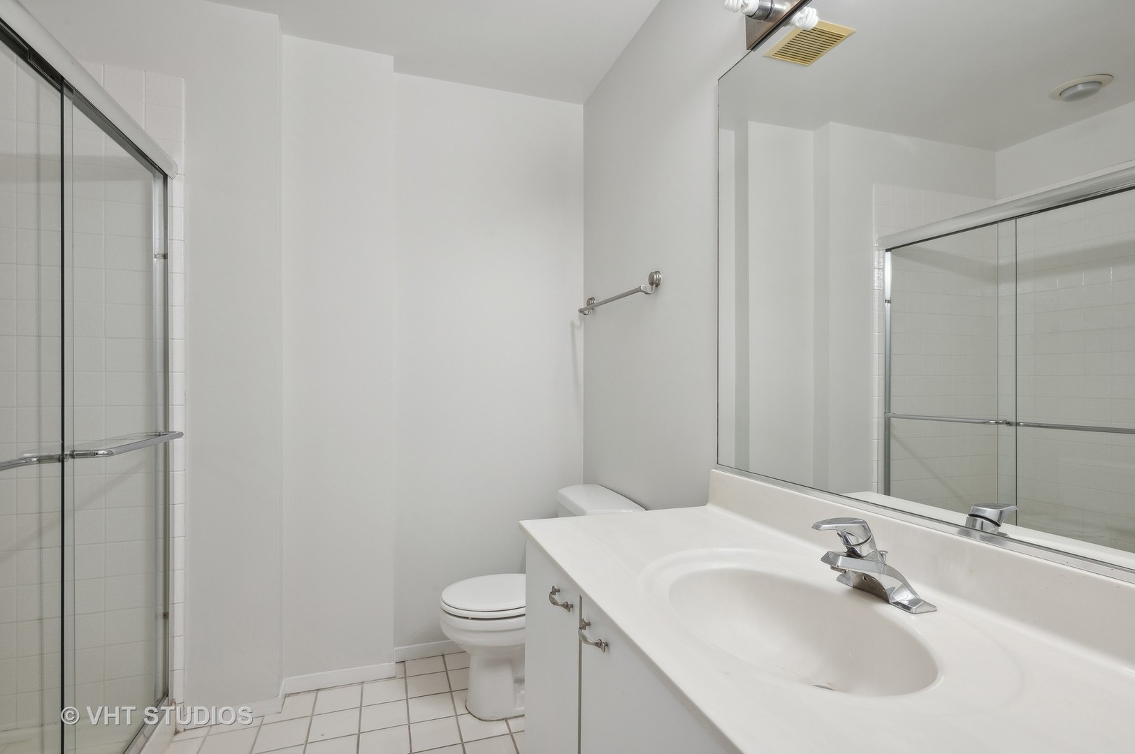 811 S LYTLE Street Unit: 407