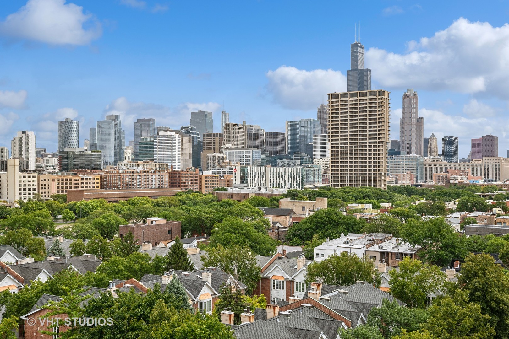 811 S LYTLE Street Unit: 407
