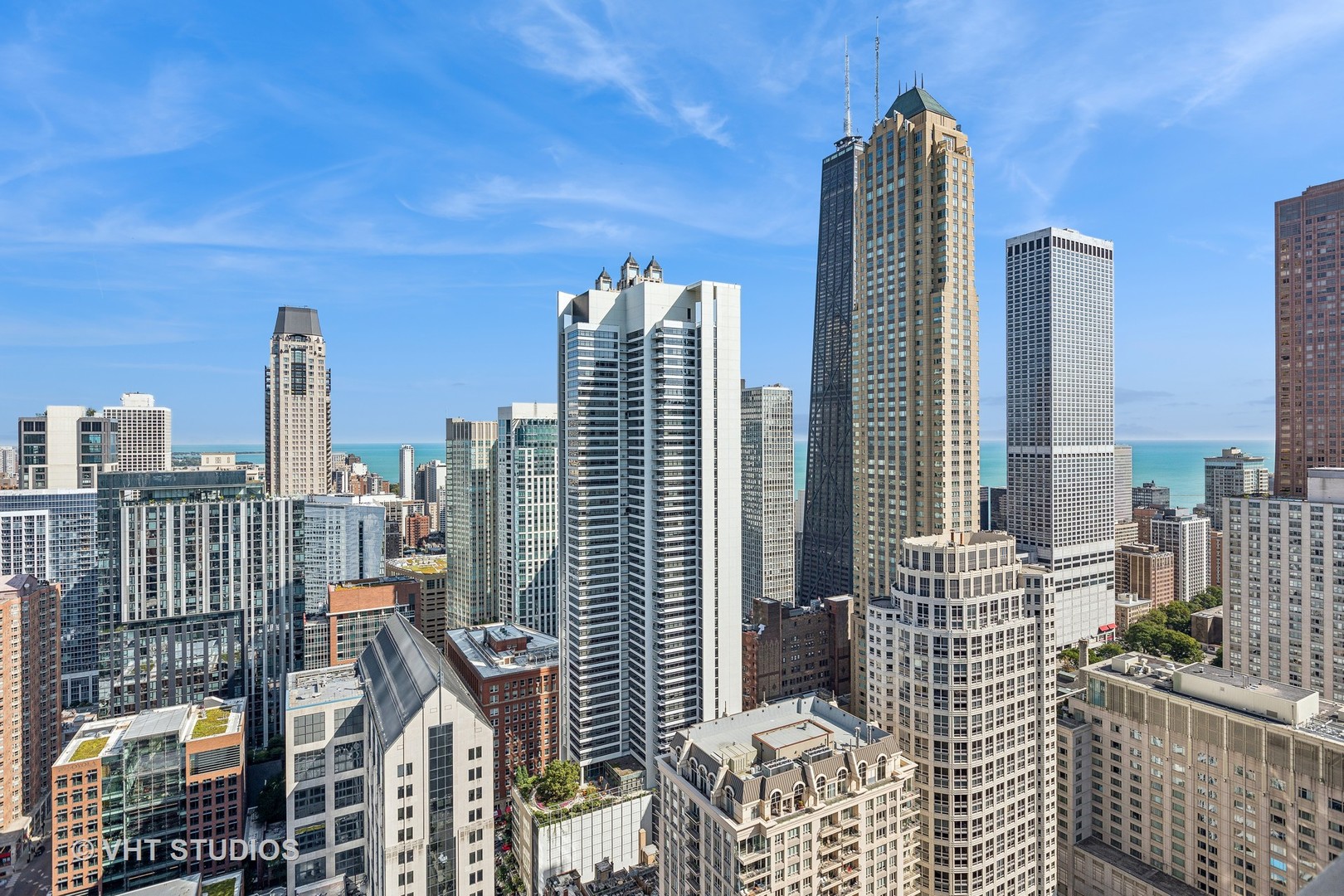 25 E Superior Street Unit: 4401
