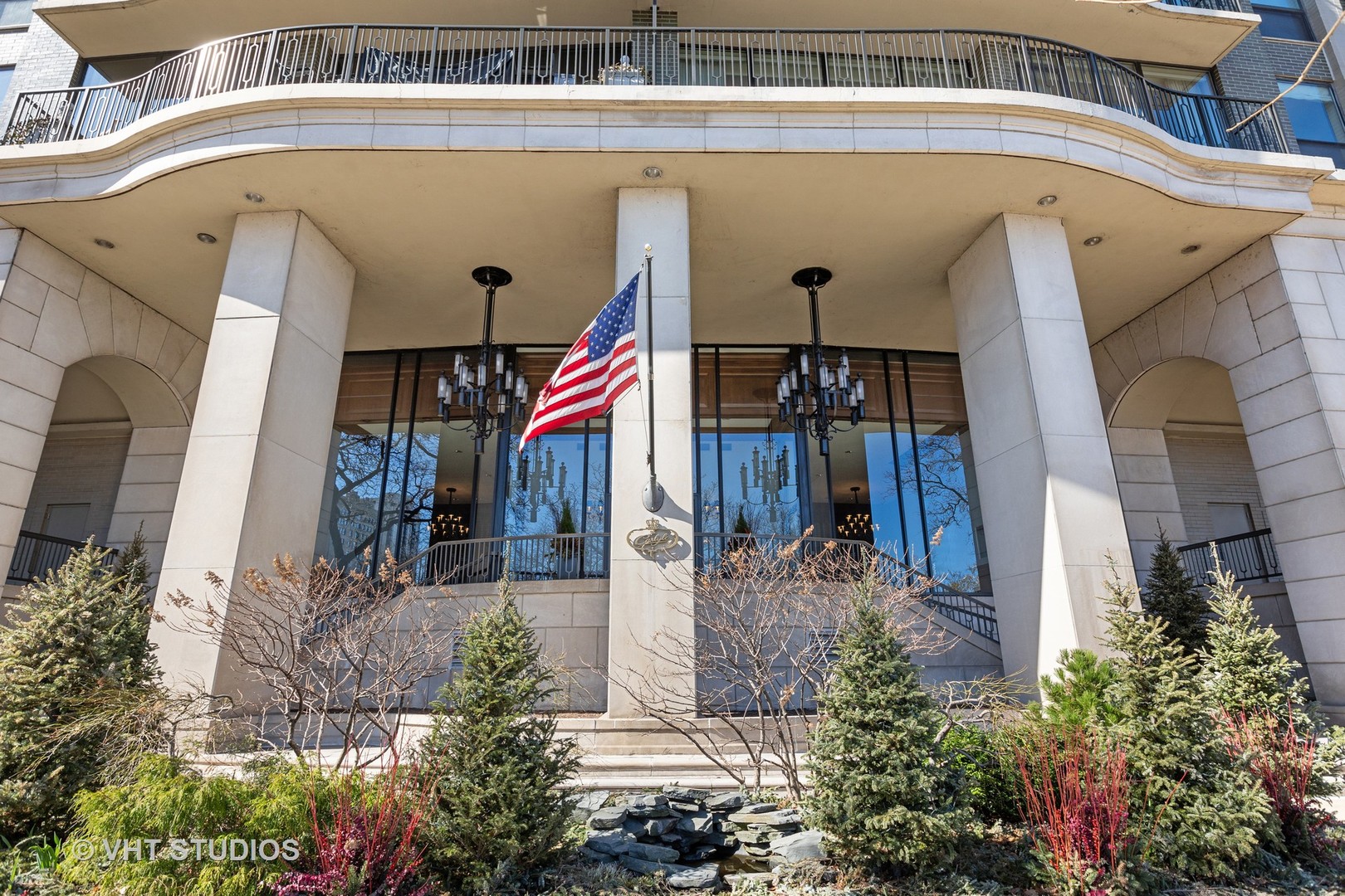 1040 N LAKE SHORE Drive Unit: 26D