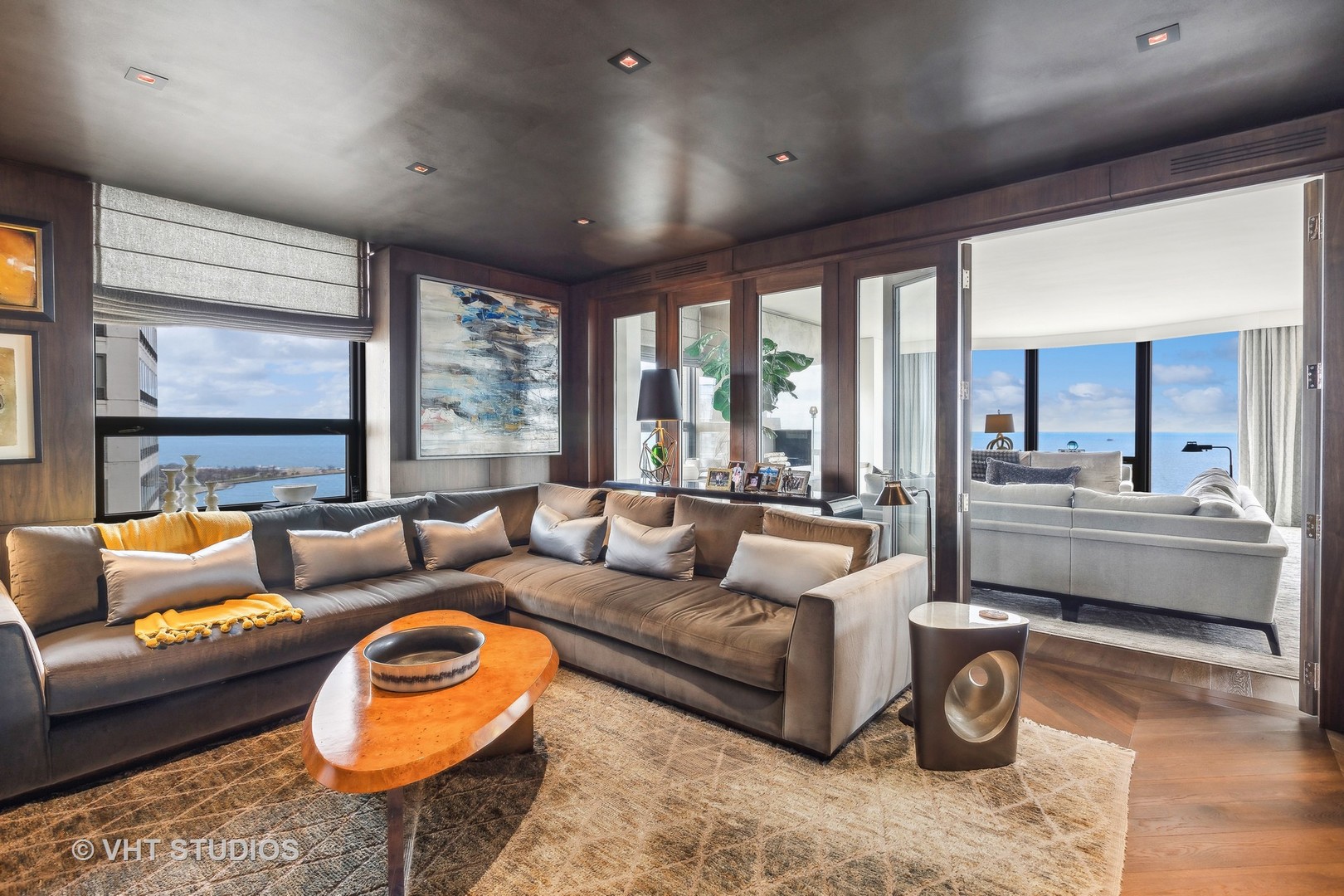 1040 N LAKE SHORE Drive Unit: 26D