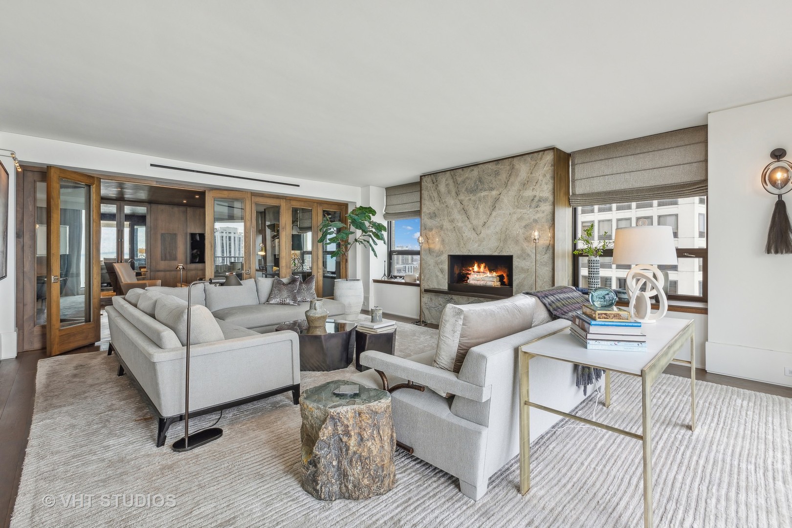 1040 N LAKE SHORE Drive Unit: 26D