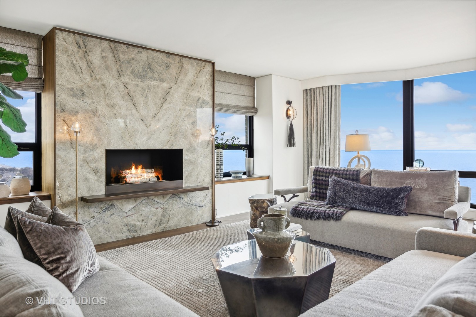 1040 N LAKE SHORE Drive Unit: 26D