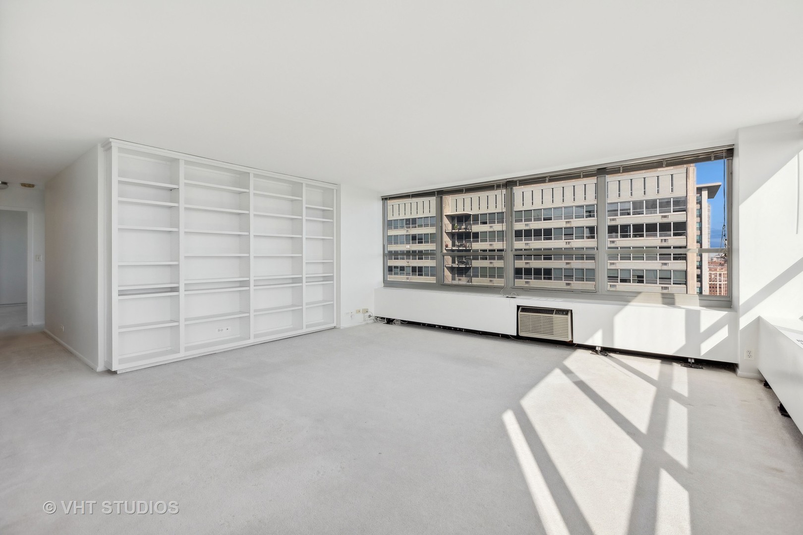 3550 N Lake Shore Drive Unit: 2501