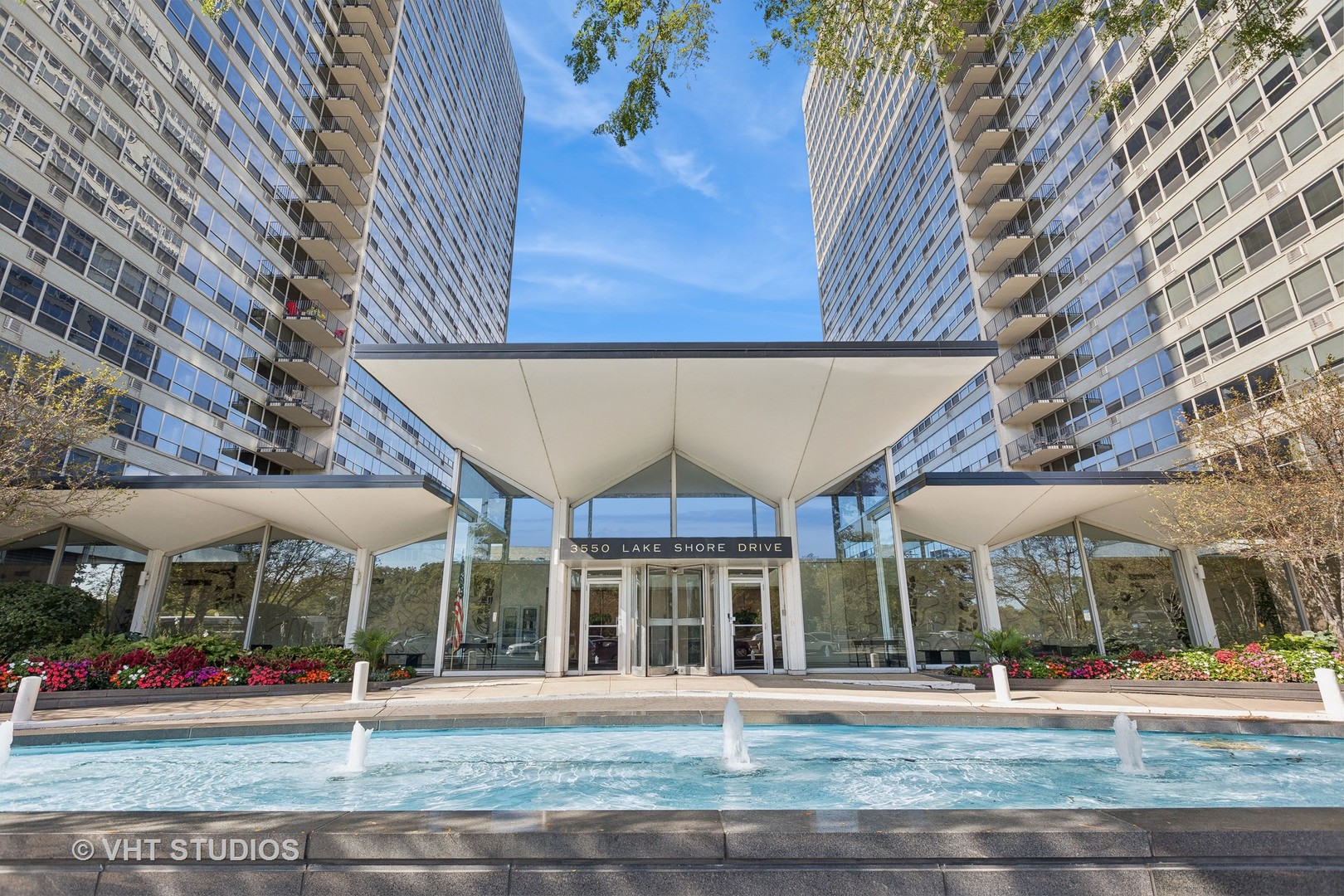 3550 N Lake Shore Drive Unit: 2501