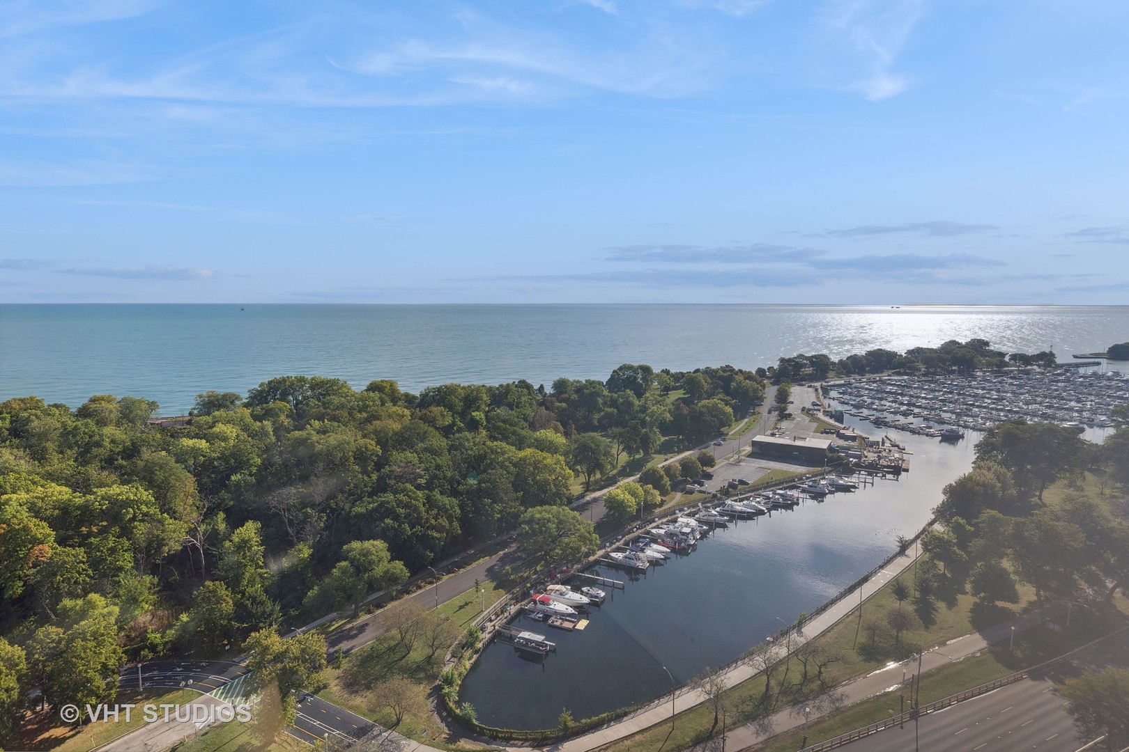 3550 N Lake Shore Drive Unit: 2501