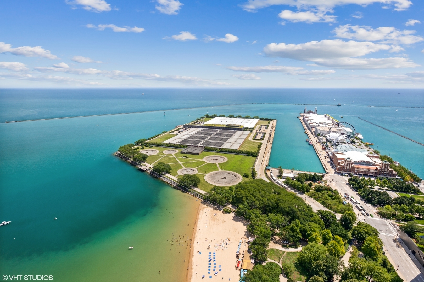 600 N Lake Shore Drive Unit: 2001