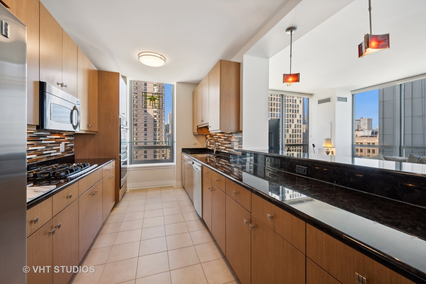 600 N Lake Shore Drive Unit: 2001