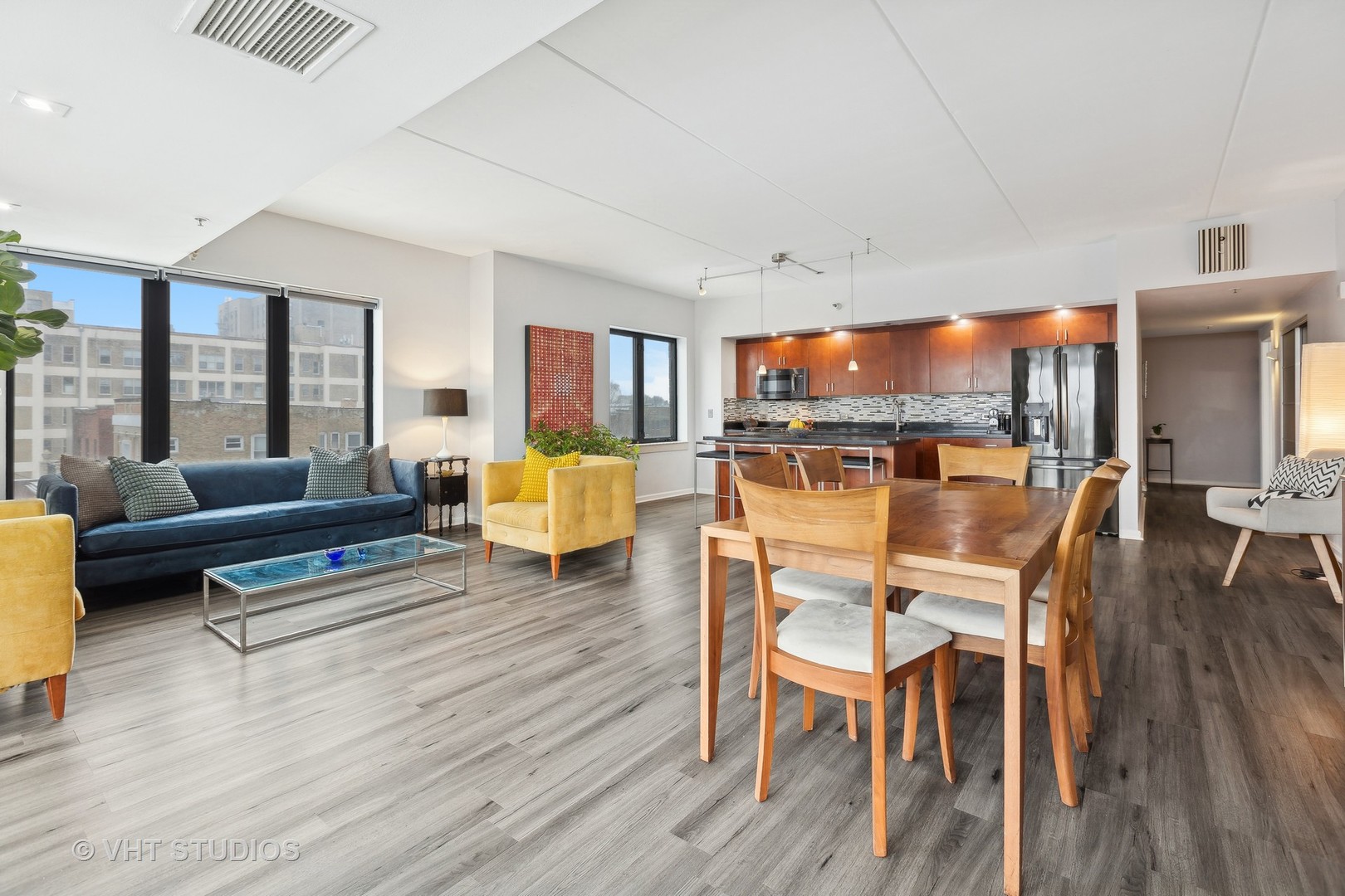 4848 N SHERIDAN Road Unit: 410