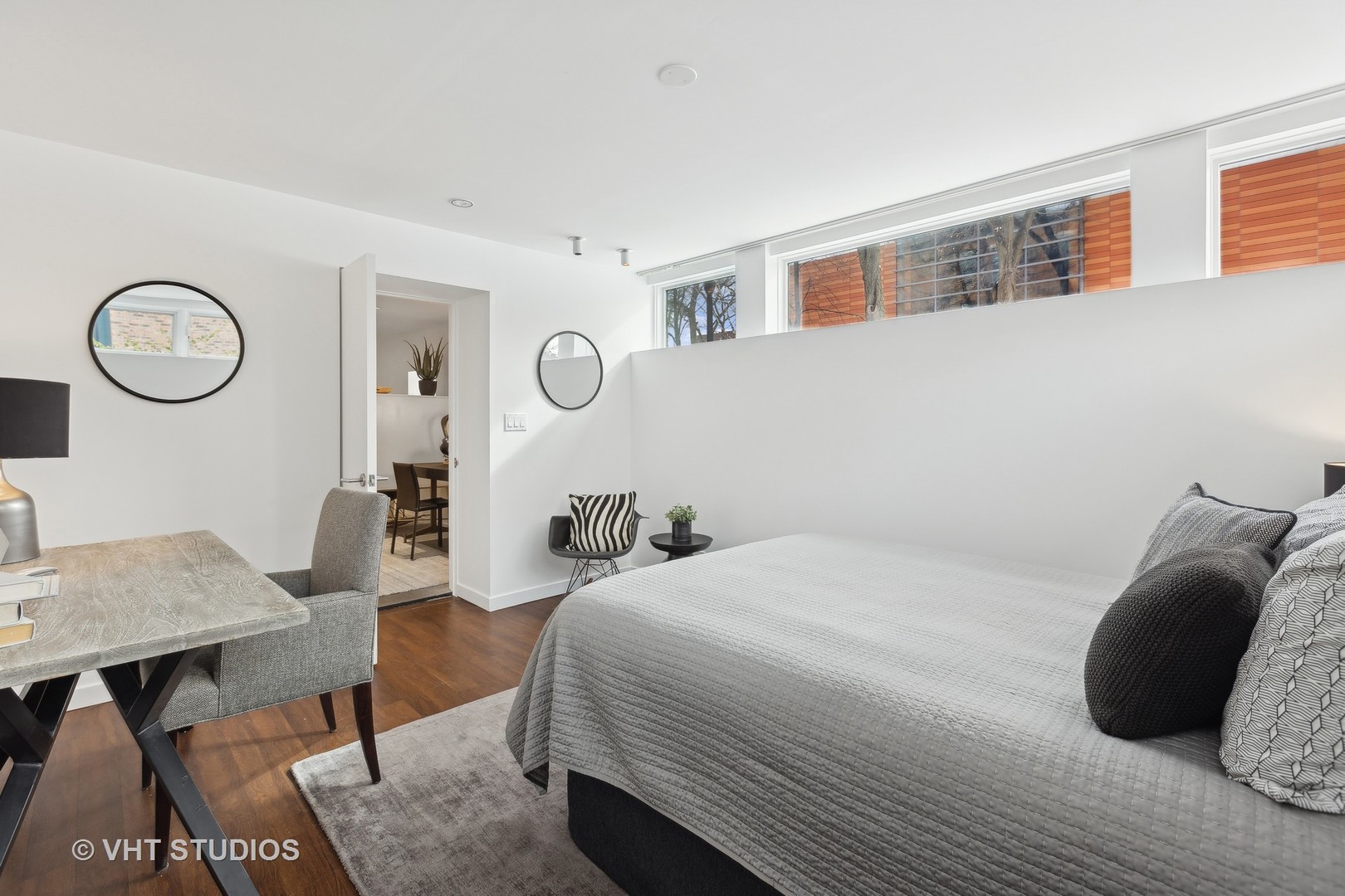 1900 N Mohawk Street