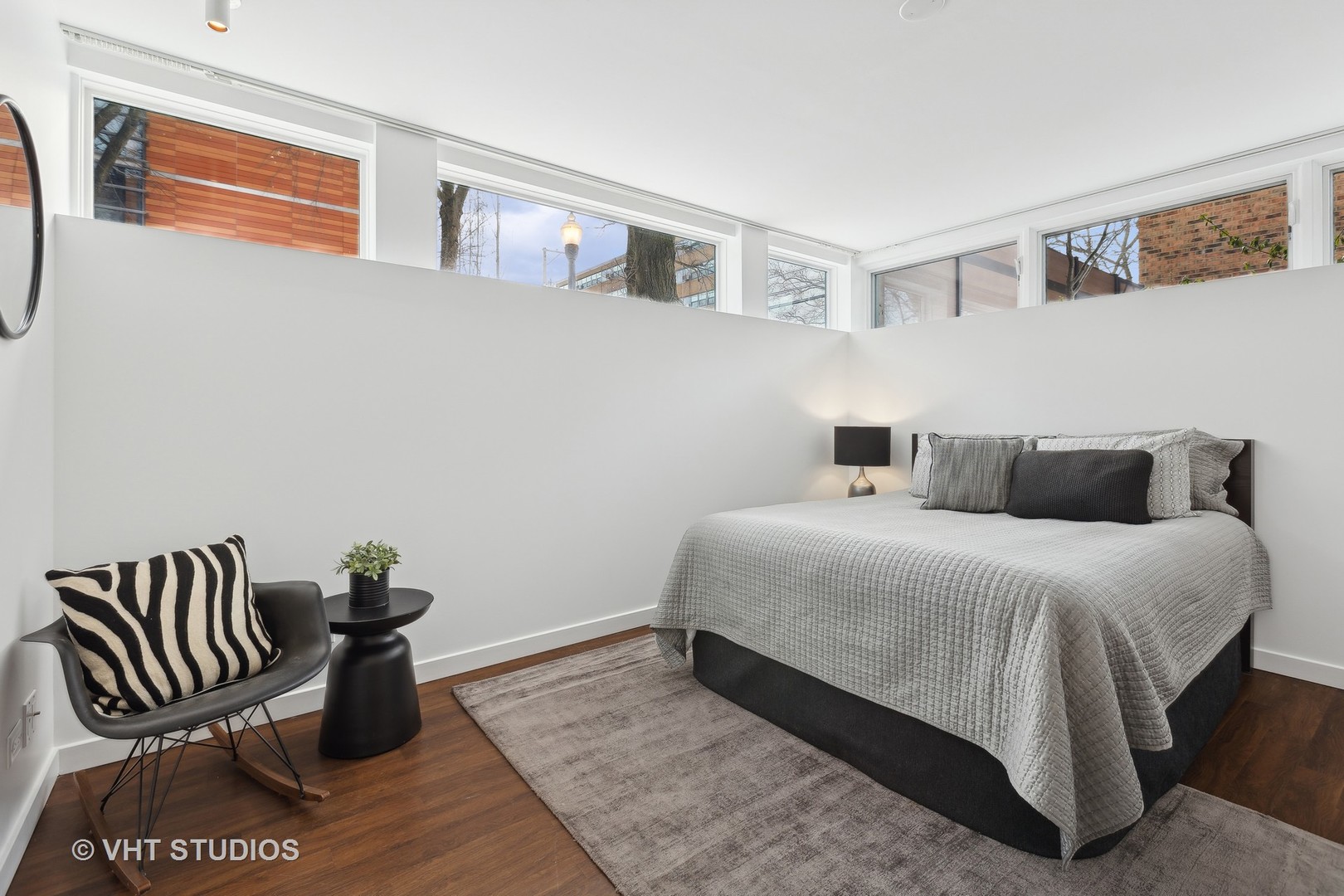 1900 N Mohawk Street