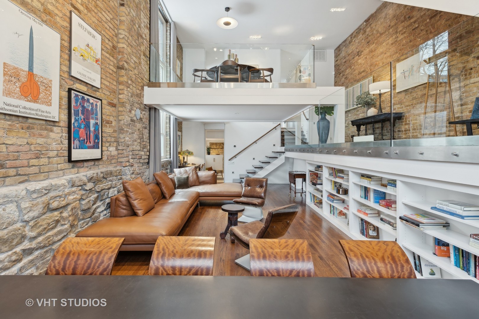 1900 N Mohawk Street