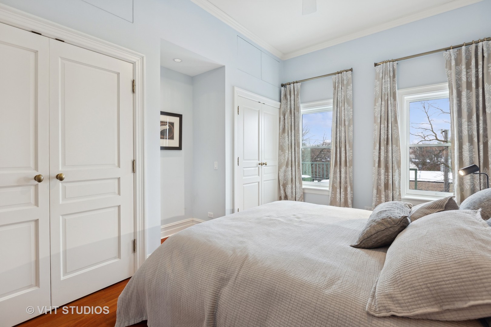 1900 N Mohawk Street