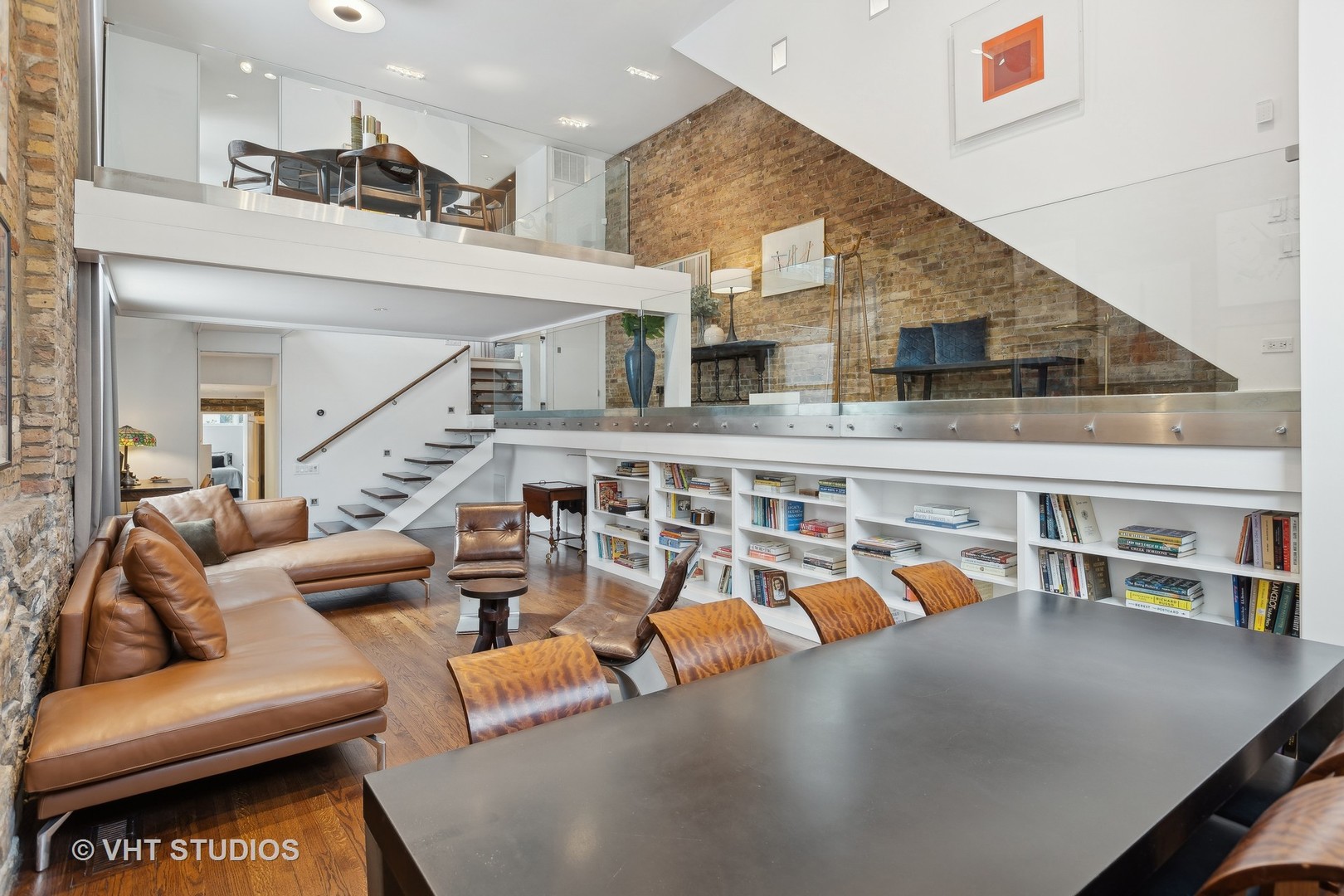 1900 N Mohawk Street