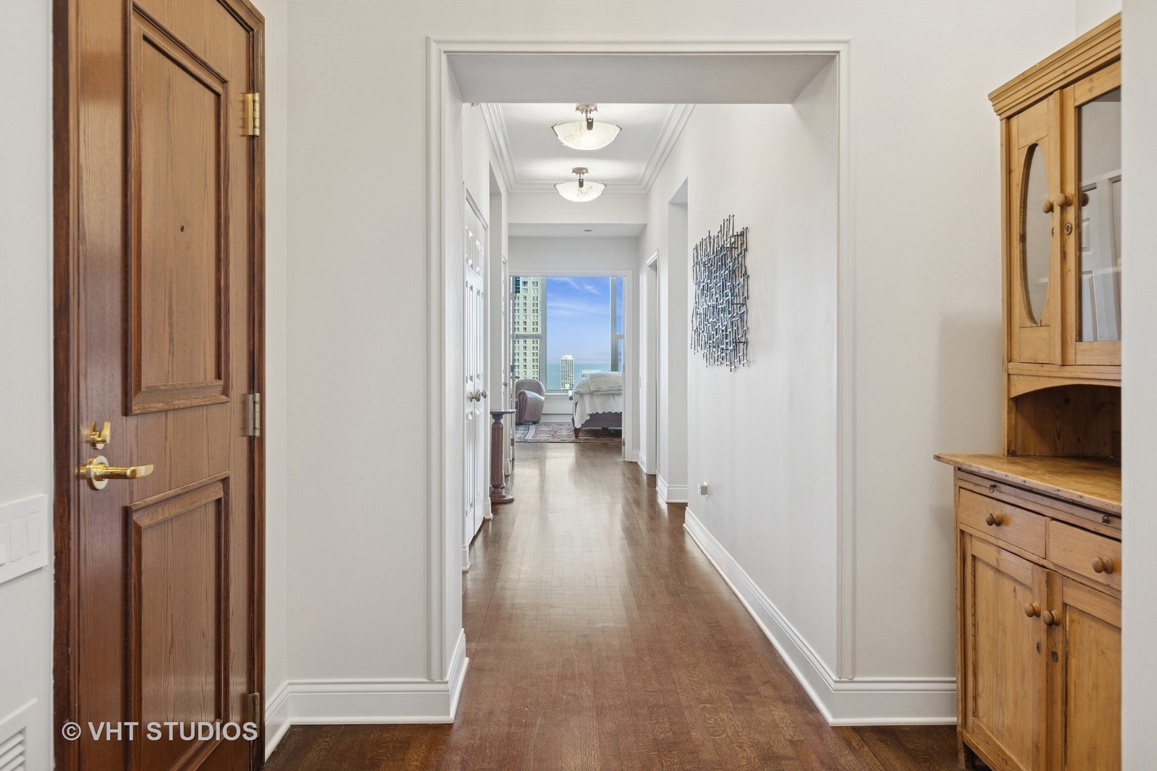 25 E Superior Street Unit: 4203