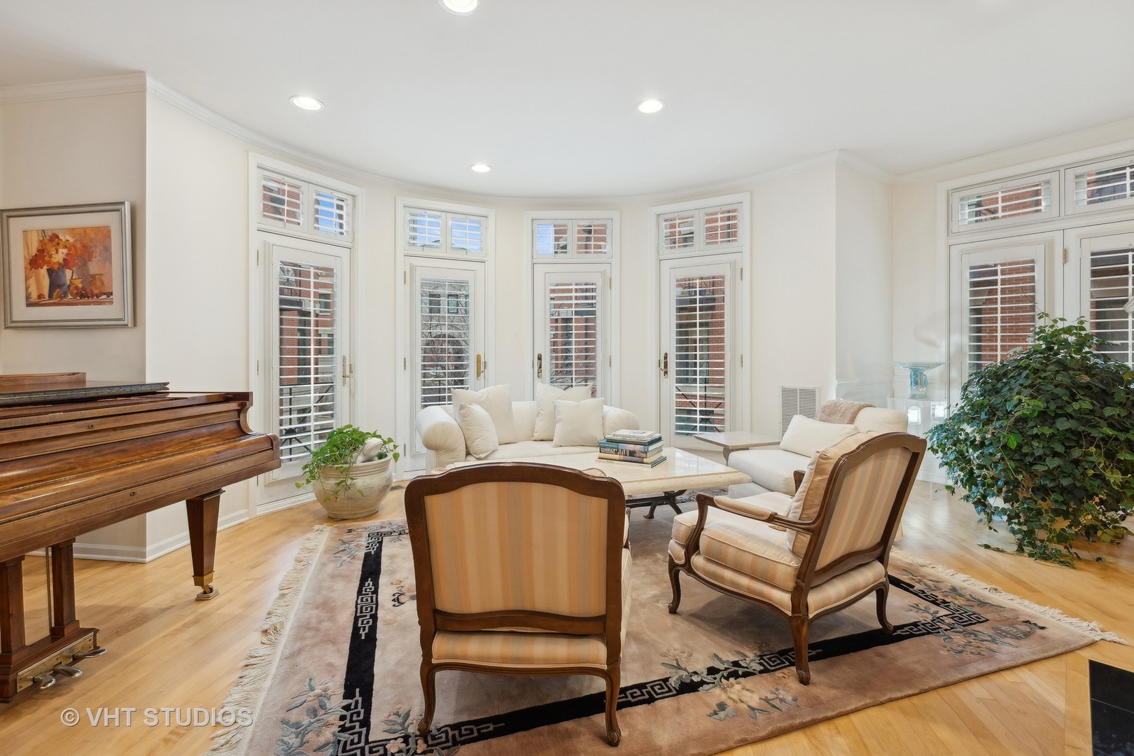 422 W Armitage Avenue Unit: A