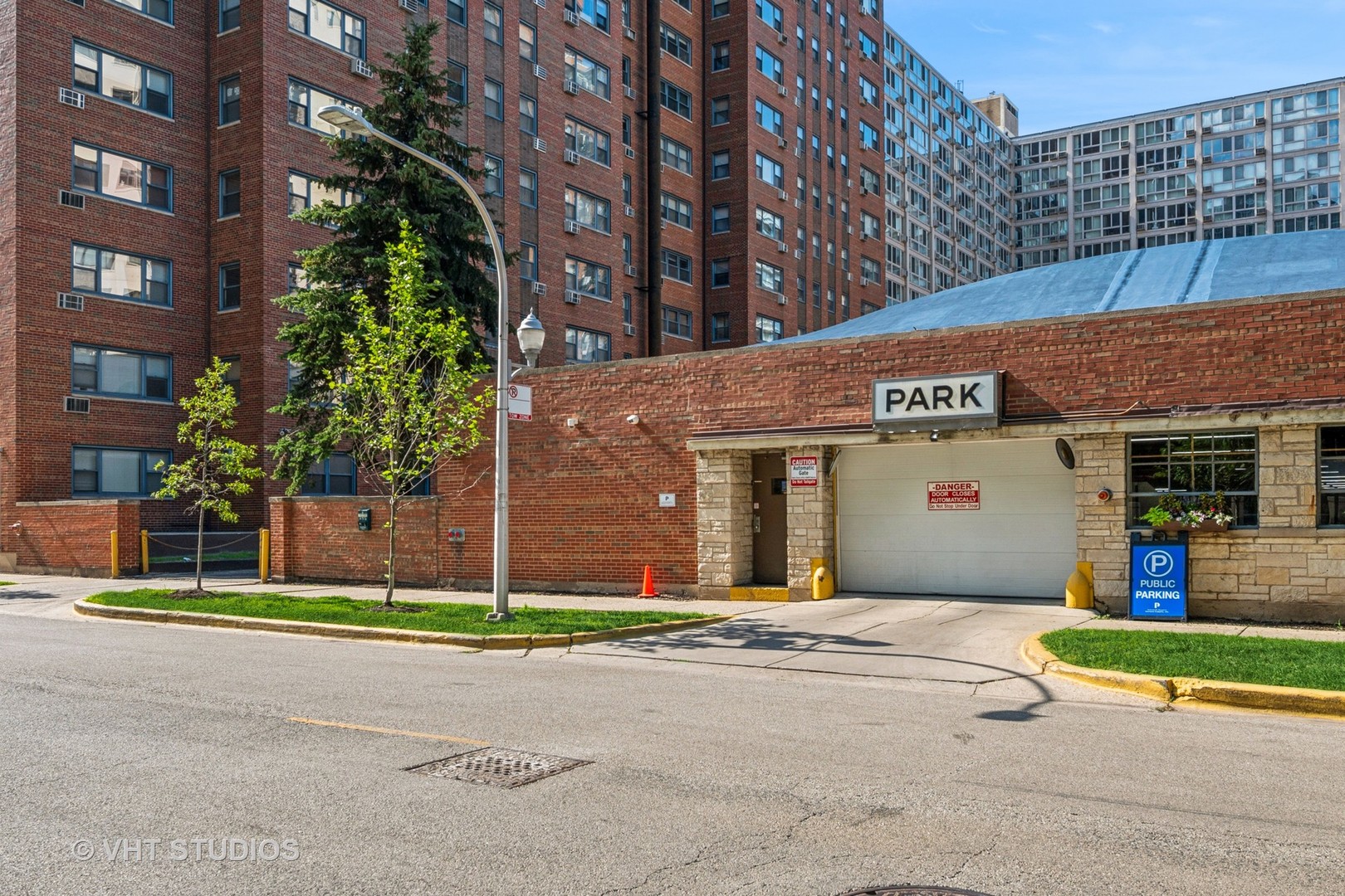 2909 N SHERIDAN Road Unit: 1309