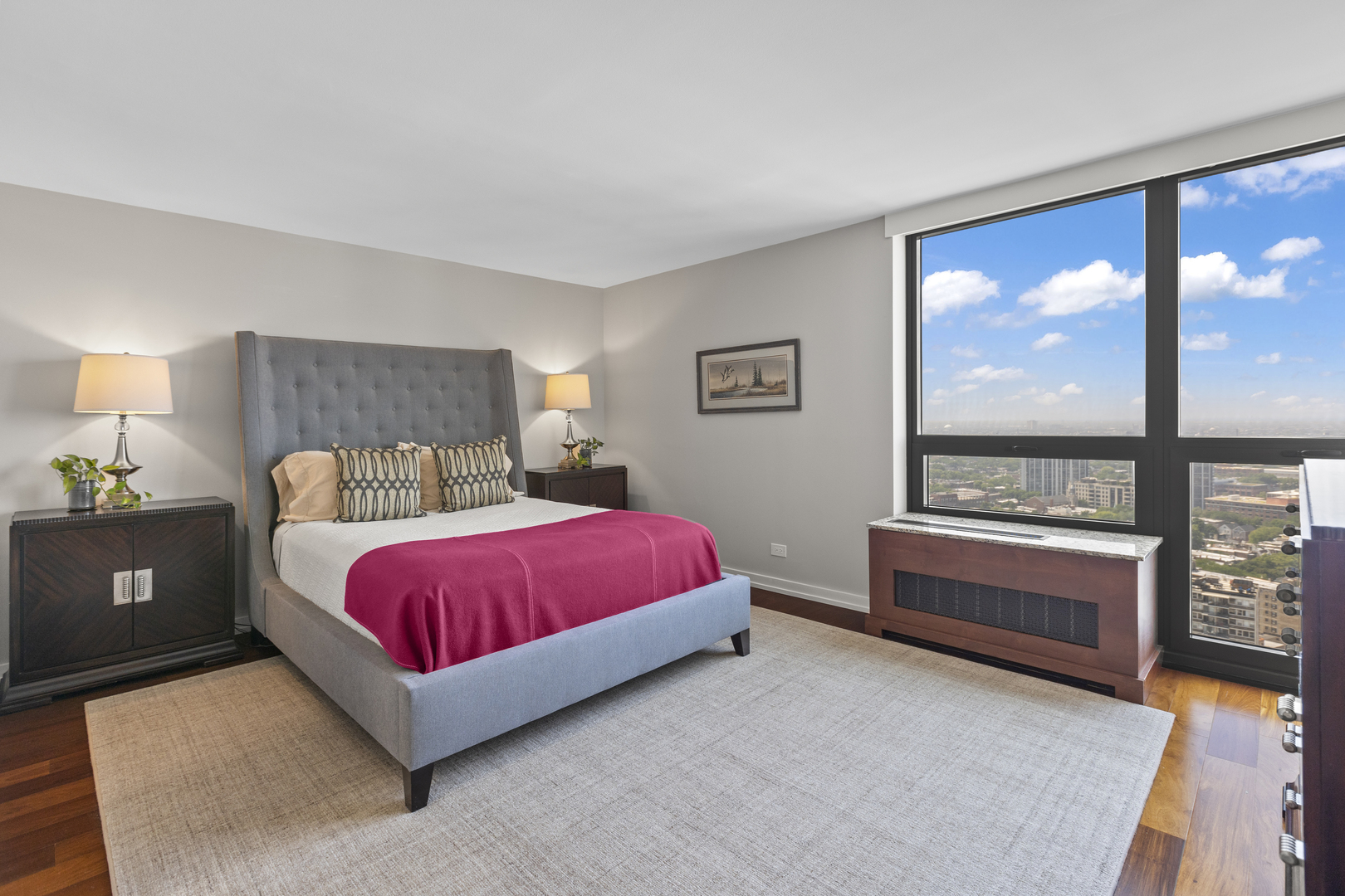 2500 N Lakeview Avenue Unit: 3404