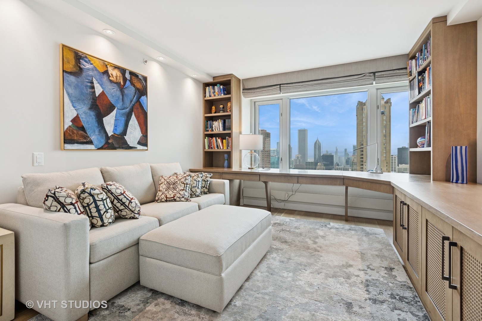132 E DELAWARE Place Unit: 5101