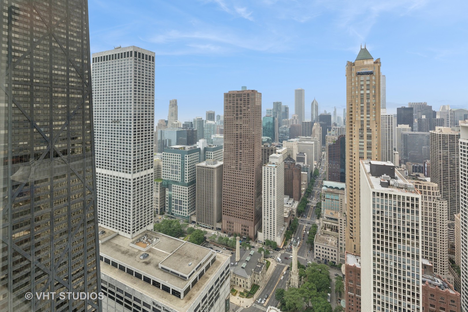 132 E DELAWARE Place Unit: 5101
