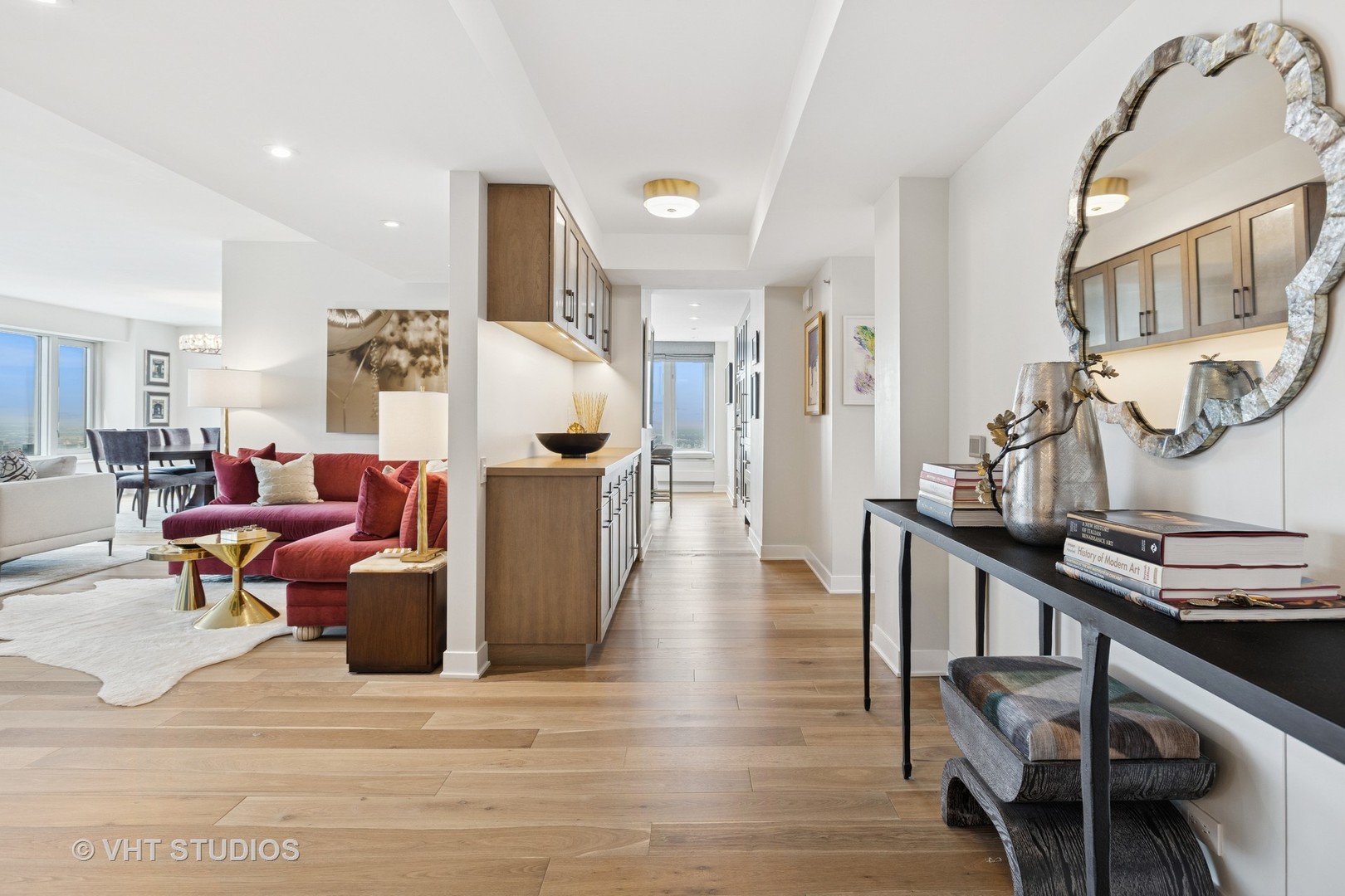 132 E DELAWARE Place Unit: 5101