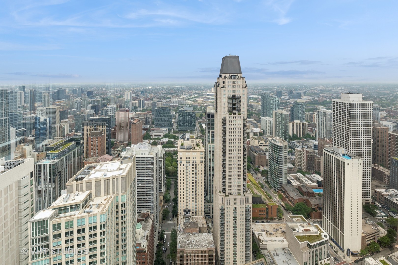 132 E DELAWARE Place Unit: 5101