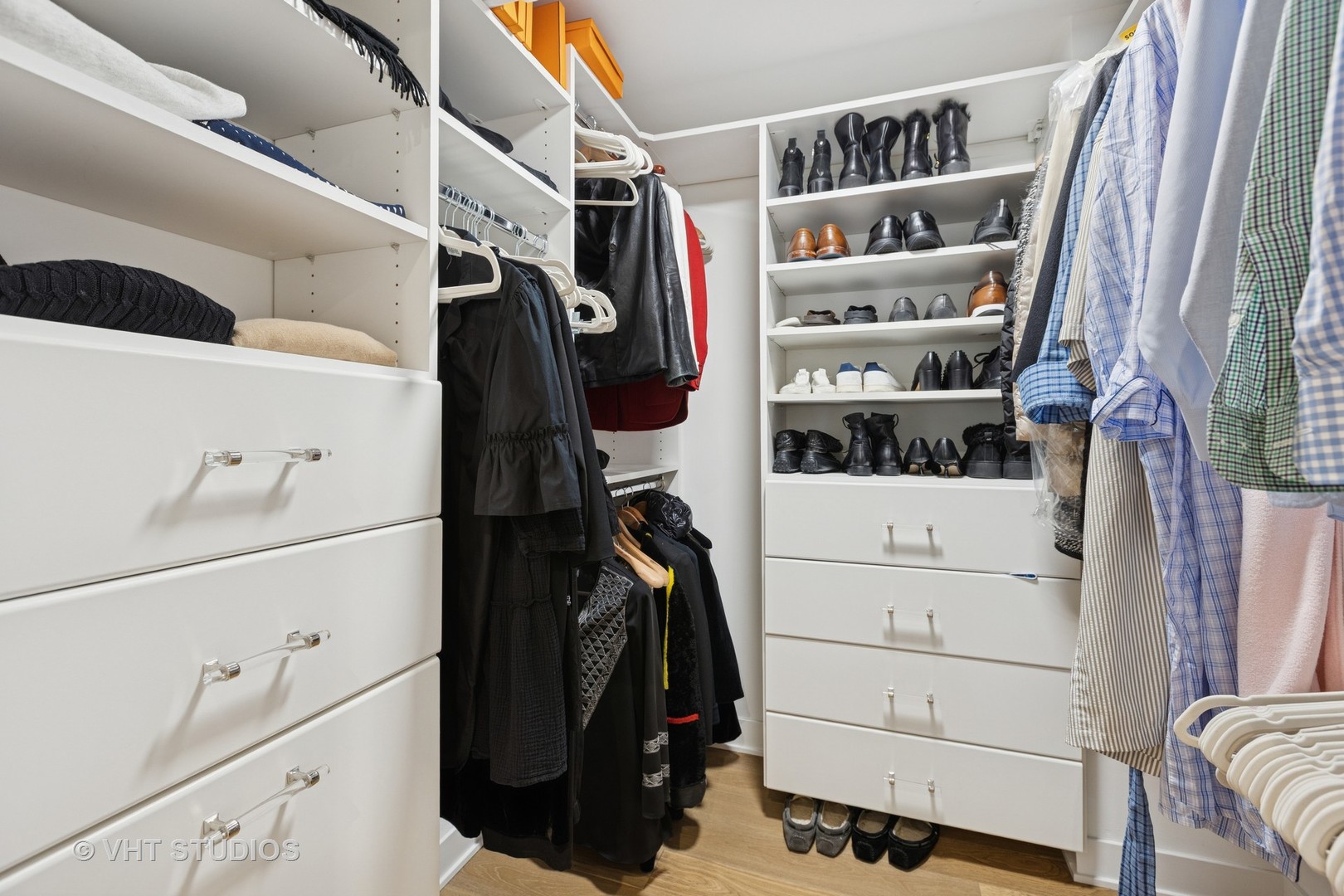 132 E DELAWARE Place Unit: 5101